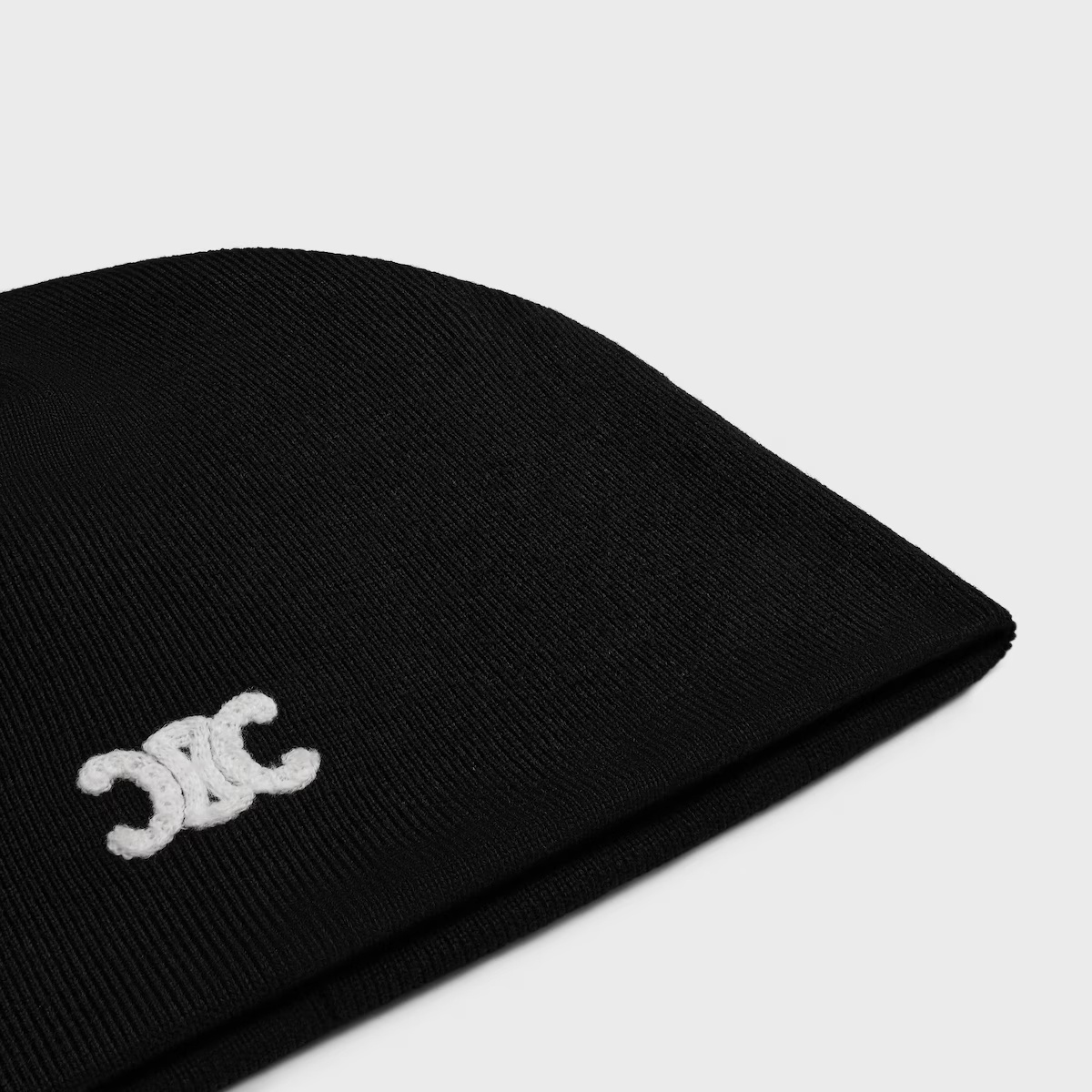 Celine Triomphe Beanie In Wool In Black