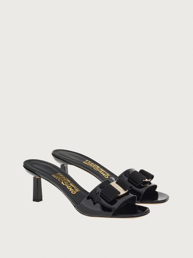 Ferragamo Glo 55 Womens Patent Embellished Heels In Black