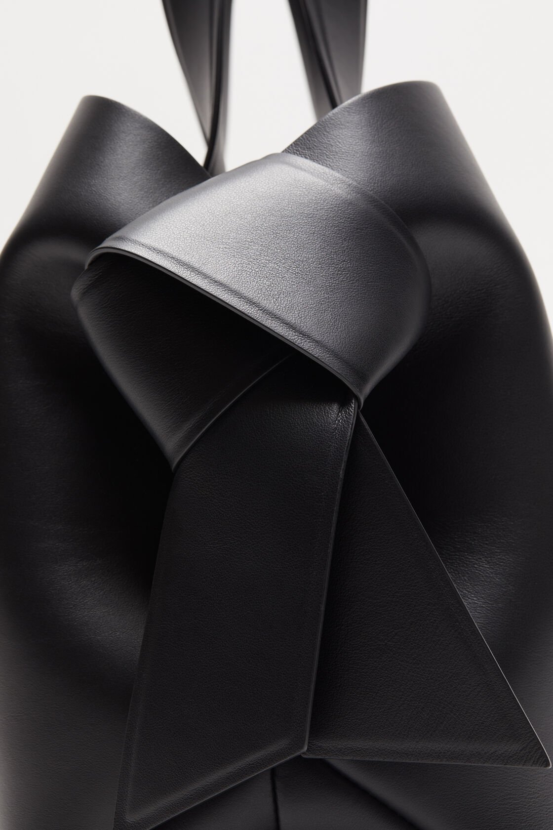 Acne Studios Musubi Knotted Leather Tote In Black