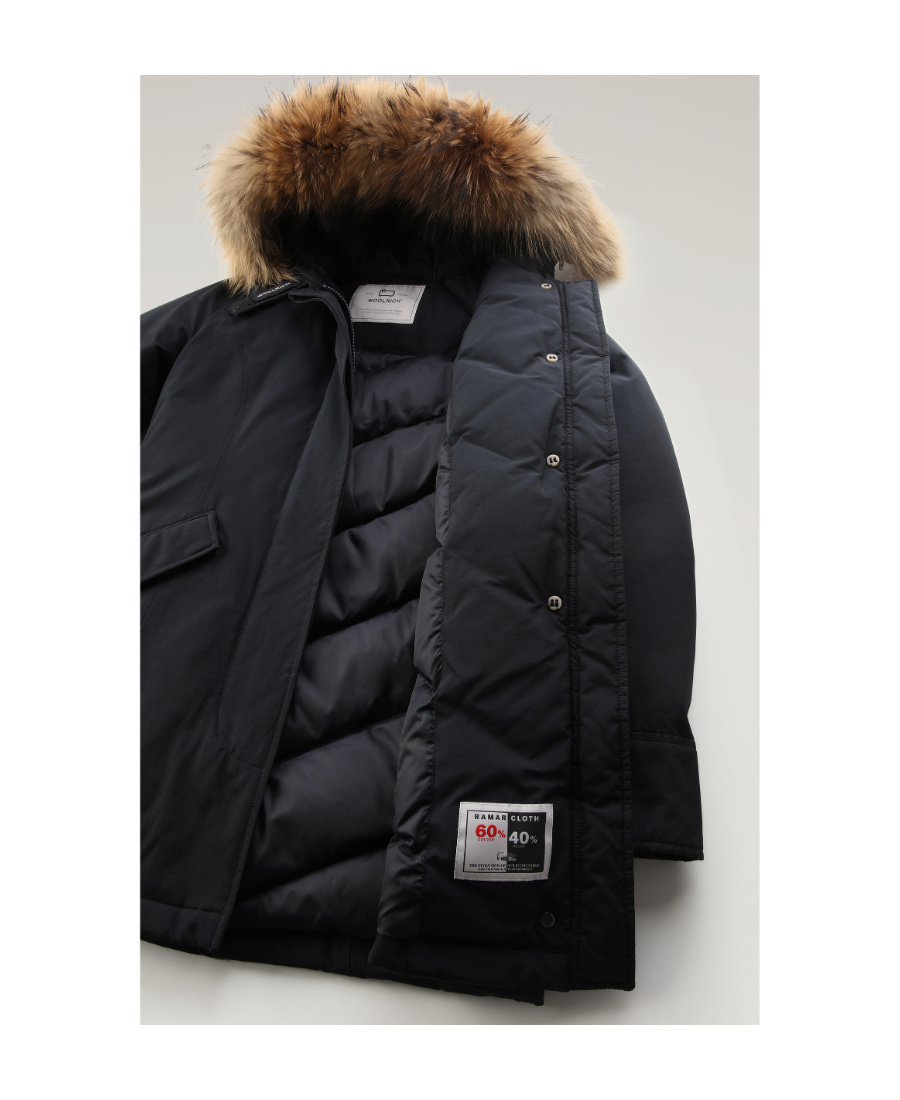 Woolrich Detachable Fur Collar Parka Coat In Black