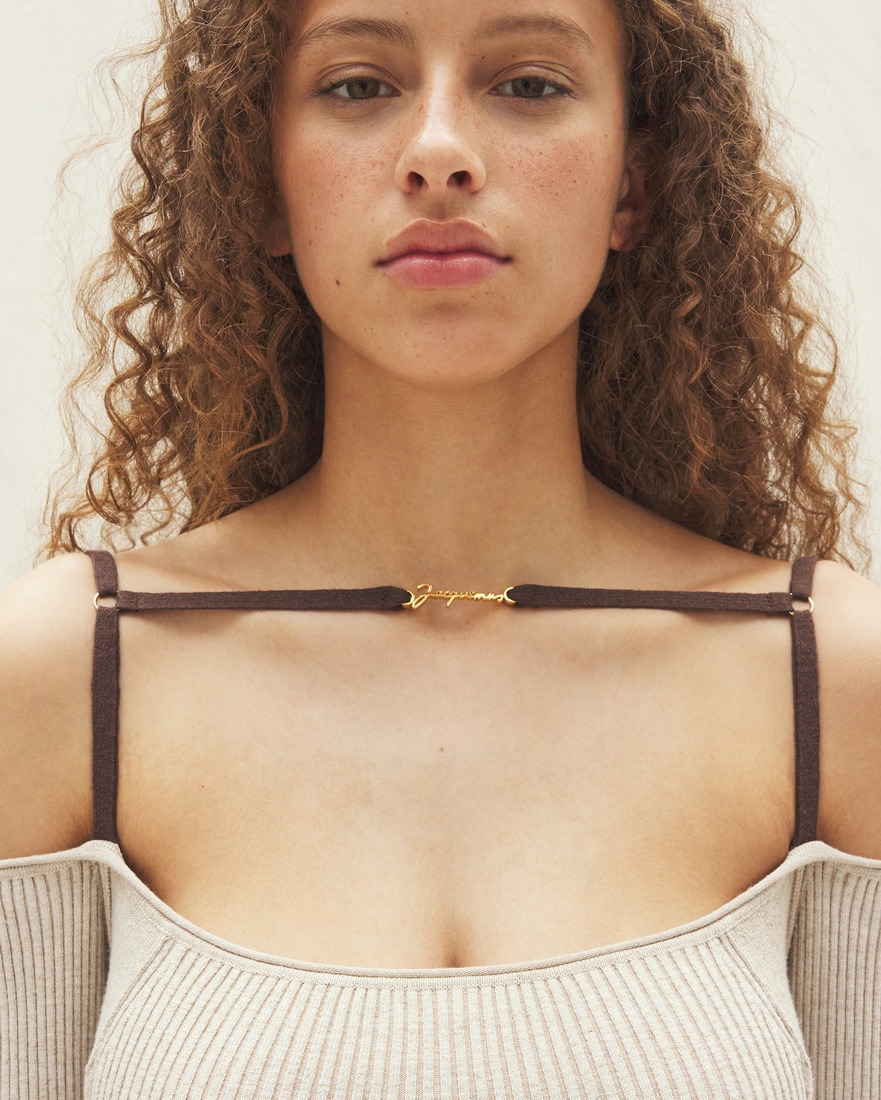 Jacquemus Sierra Off-shoulder Dress In Nude