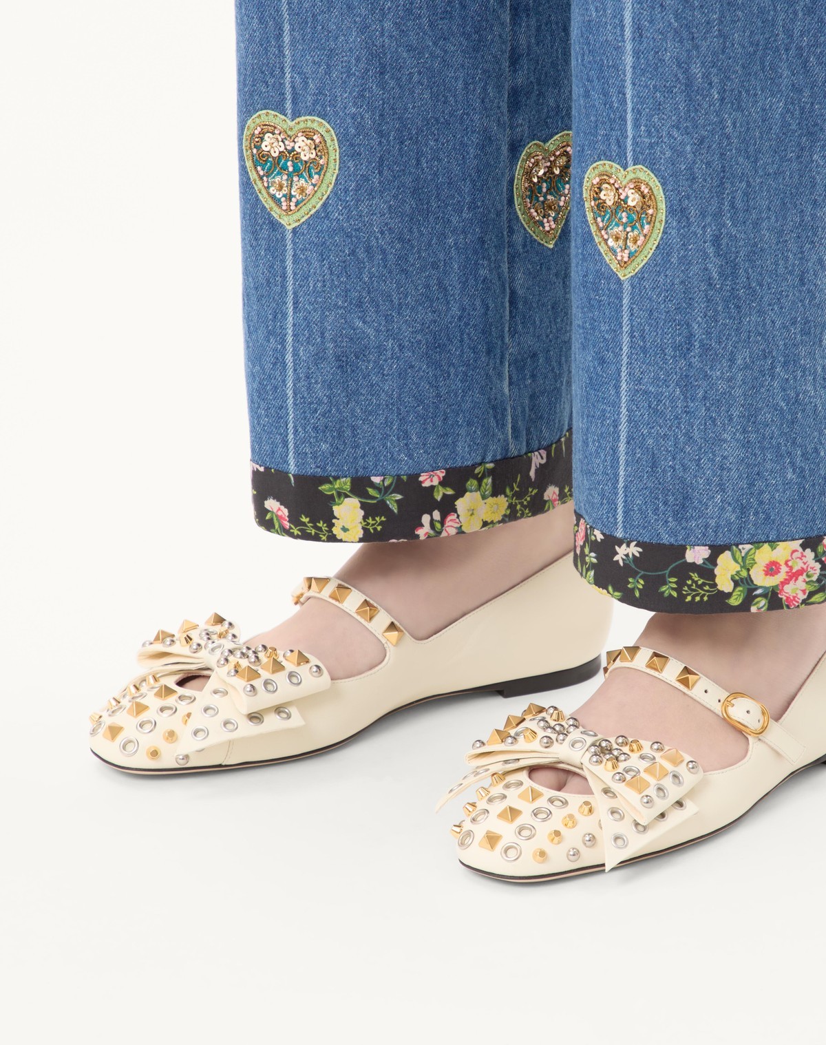 Valentino Mary-jane Bowow Ballerina In Kidskin With Studs In Ivory White