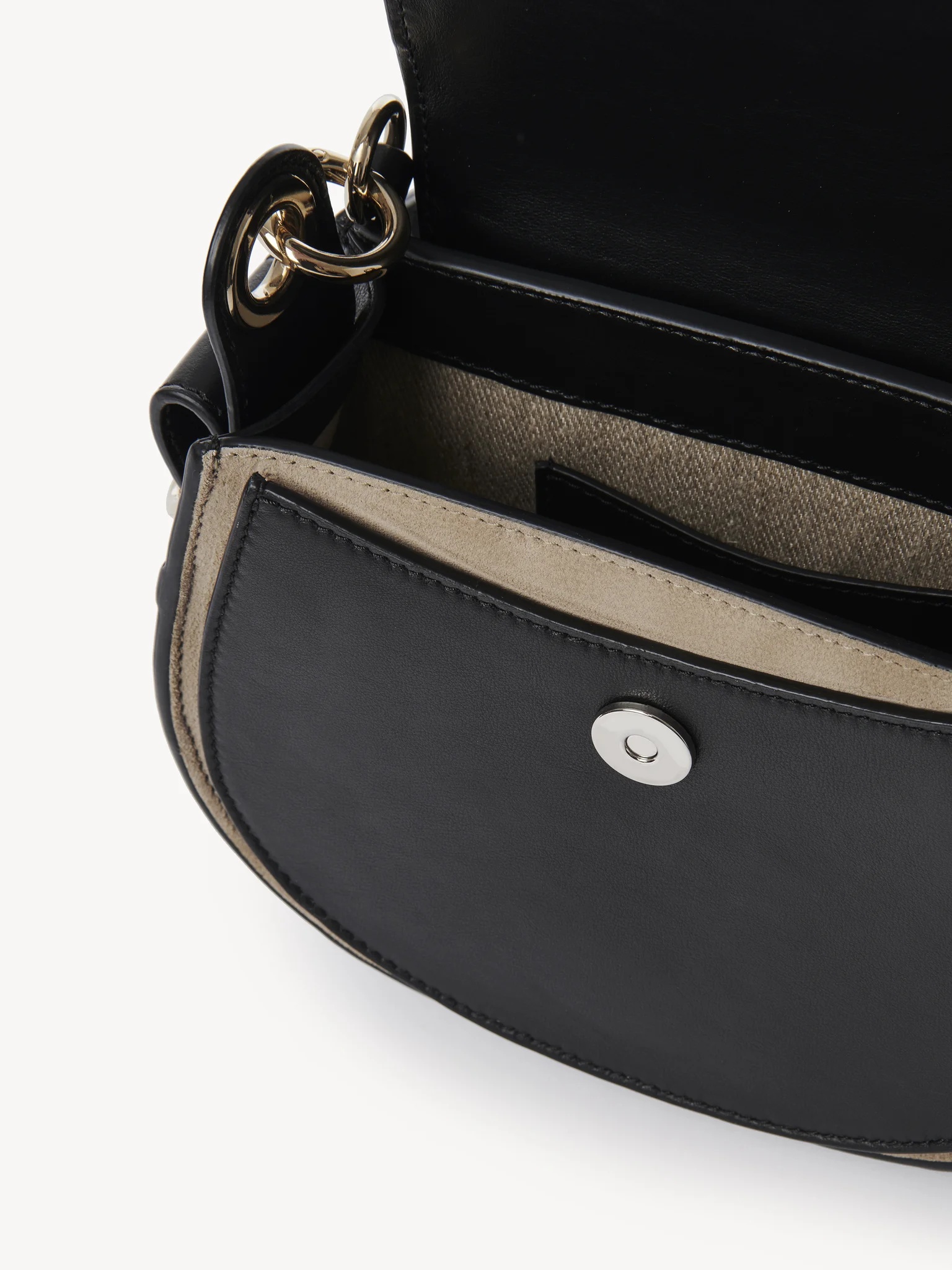 Chloé Tess Small Shoulder Bag In Black