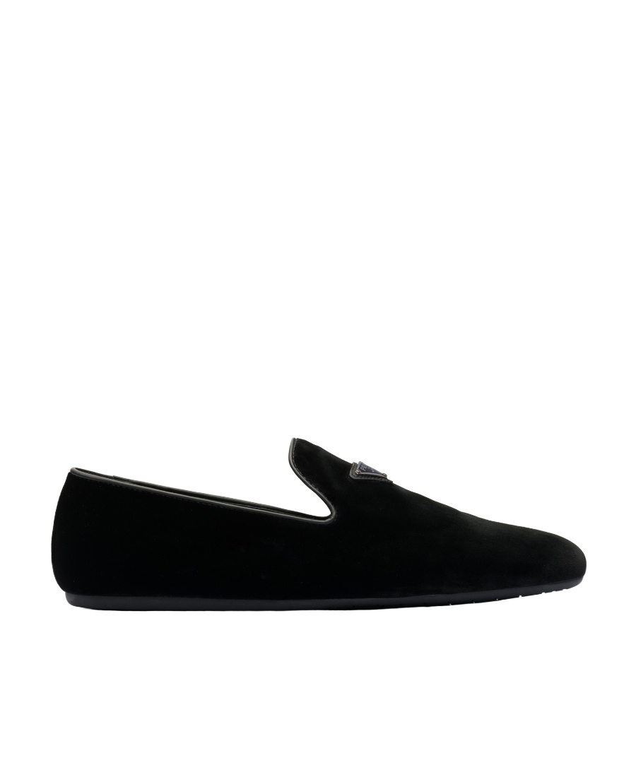 Prada Versatile Round Toe Suede Loafers In Black