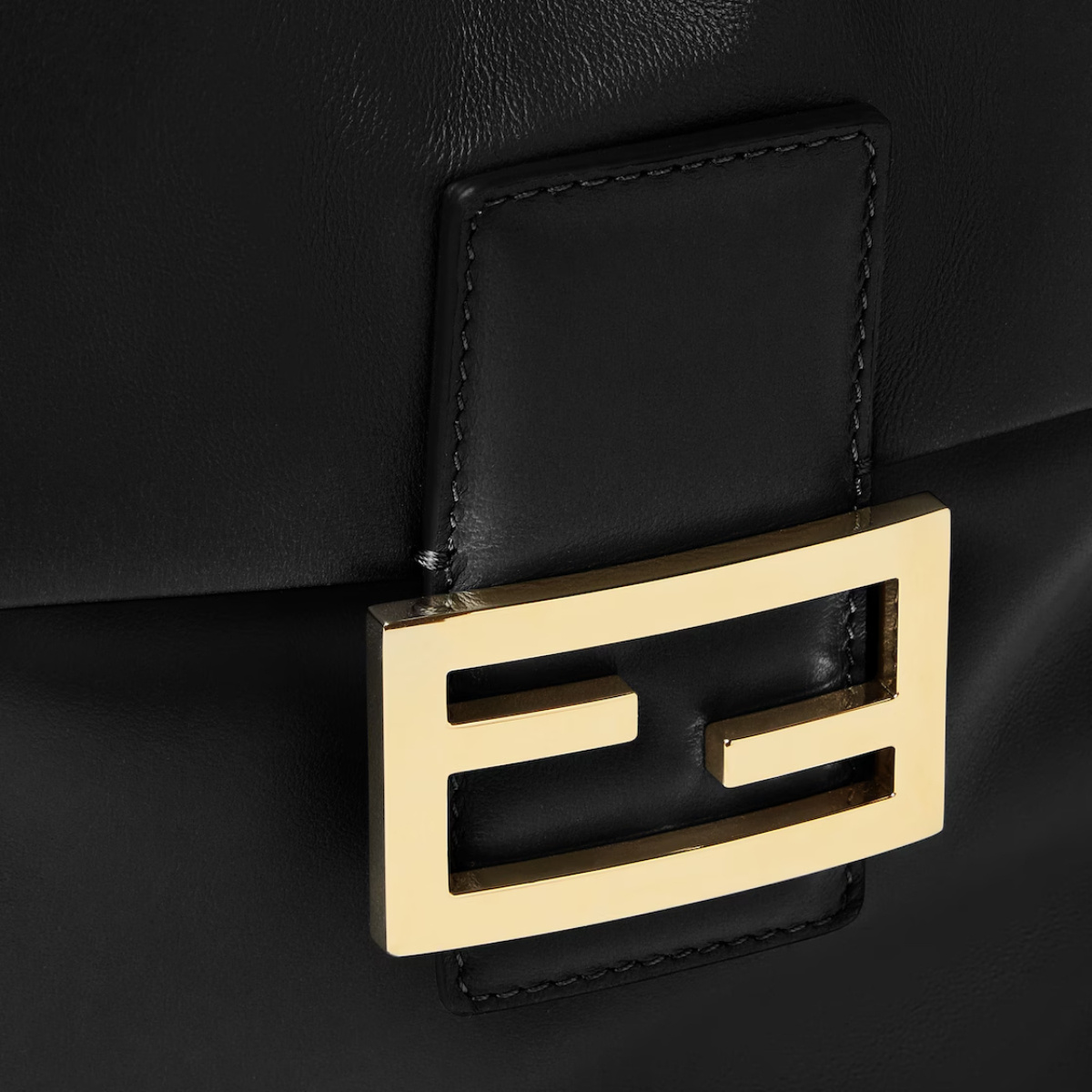 Fendi Women Black Backpack With Ff Plaque Closure On The Front In Patent Leather Woman In Black