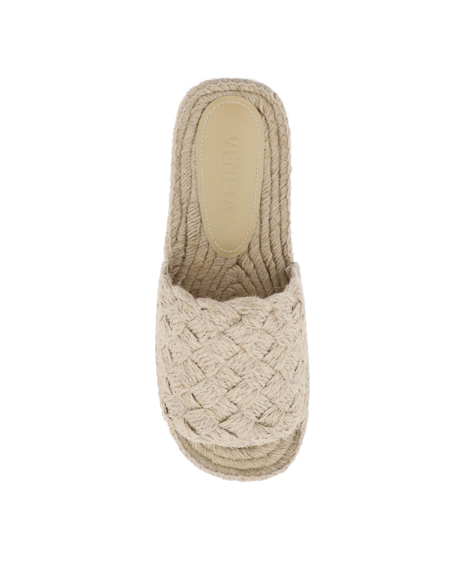 Bottega Veneta Round Head Flat-soled Slippers In Nude