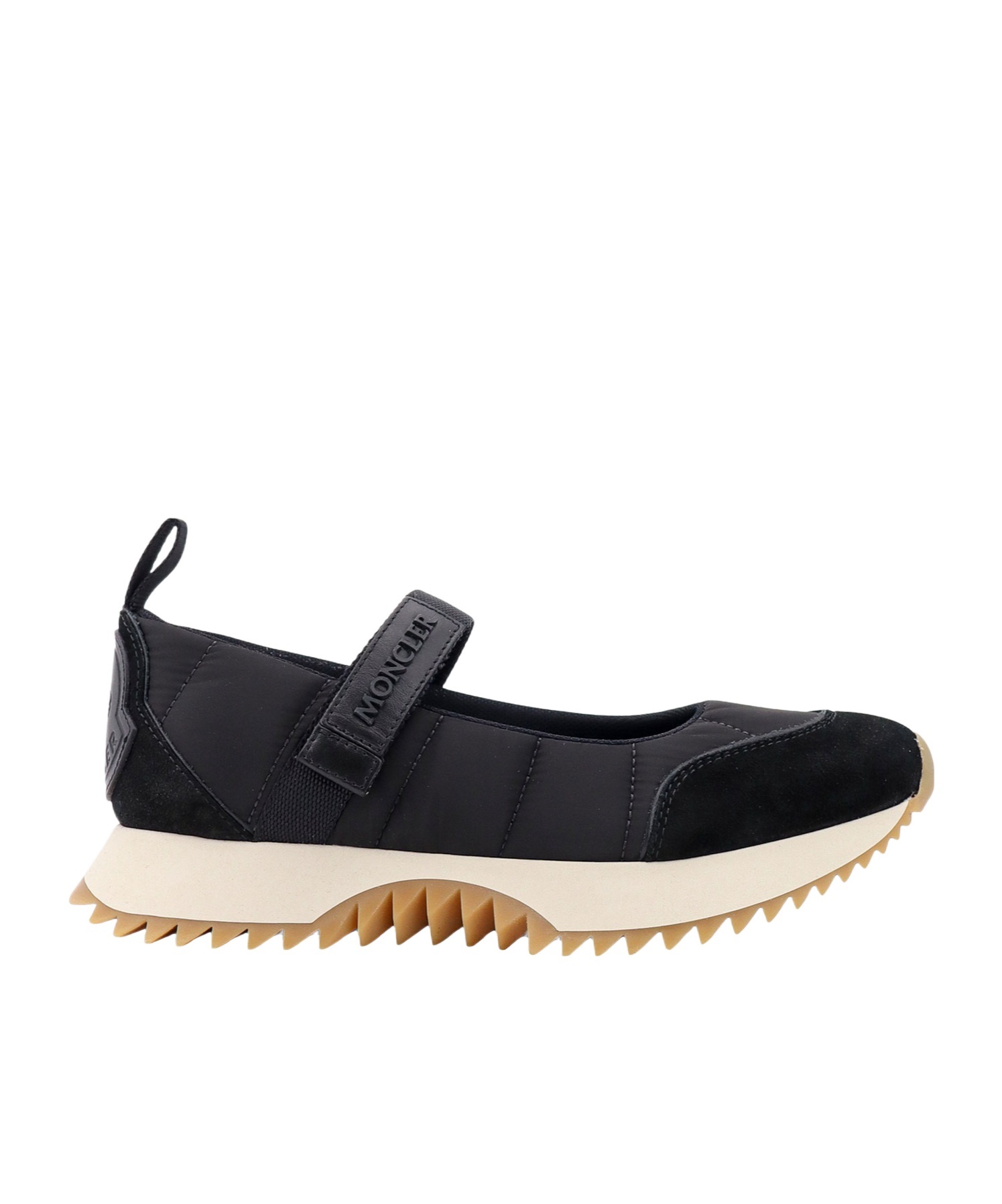 Moncler Pacey Ballet Quilted Sneakers In Black