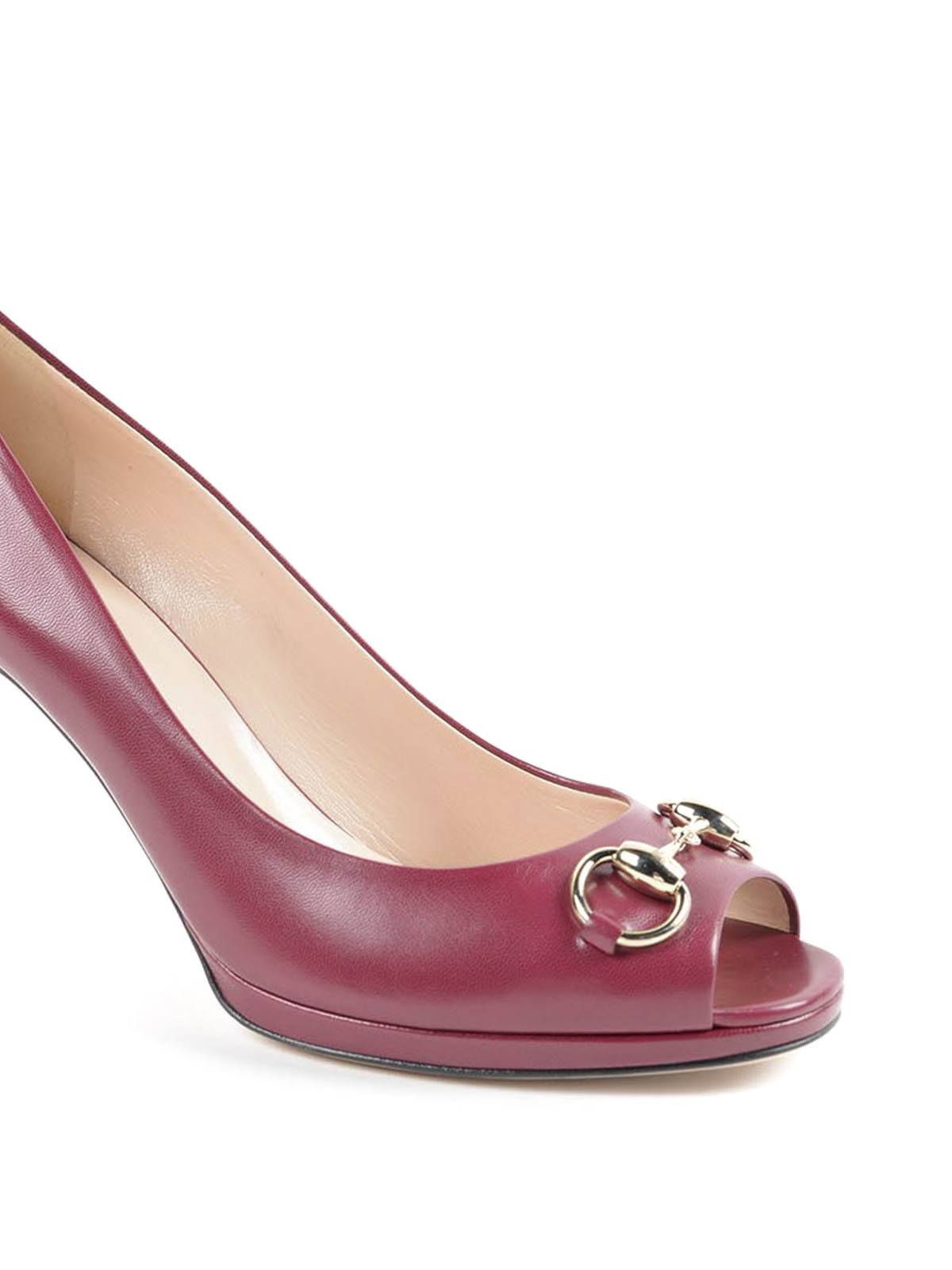 Gucci Logo Open-toed Heels In Red