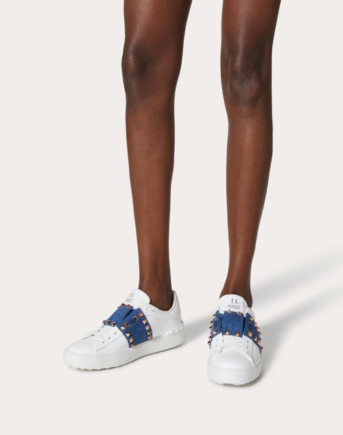 VALENTINO GARAVANI ROCKSTUD UNTITLED TRAINER IN CALFSKIN WITH DENIM BAND