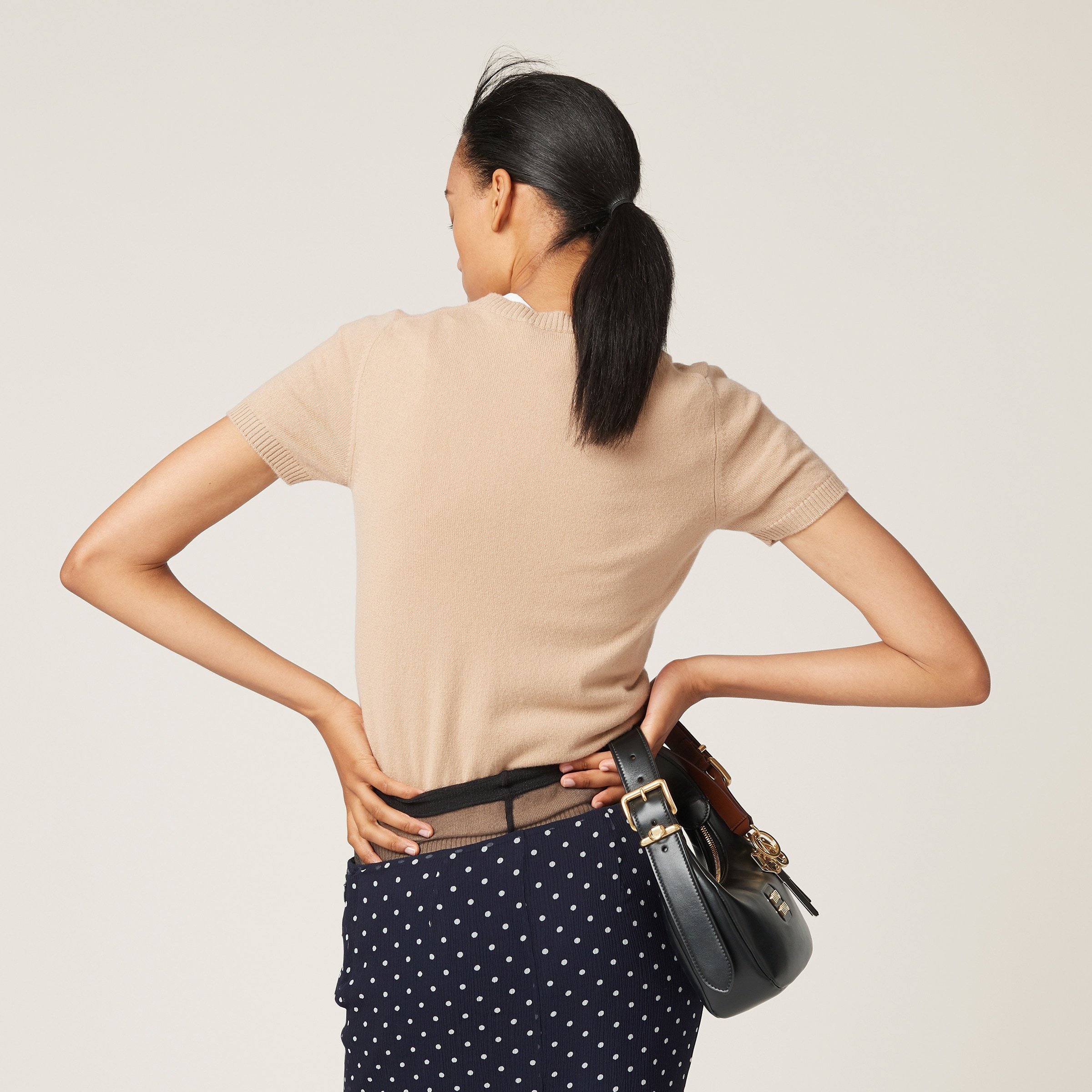 Miu Miu Sweater Crew Cashmere F.12 In Neutral
