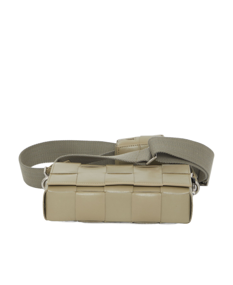 Bottega Veneta Medium Cassette Multi-function Strap Crossbody Bag In Nude