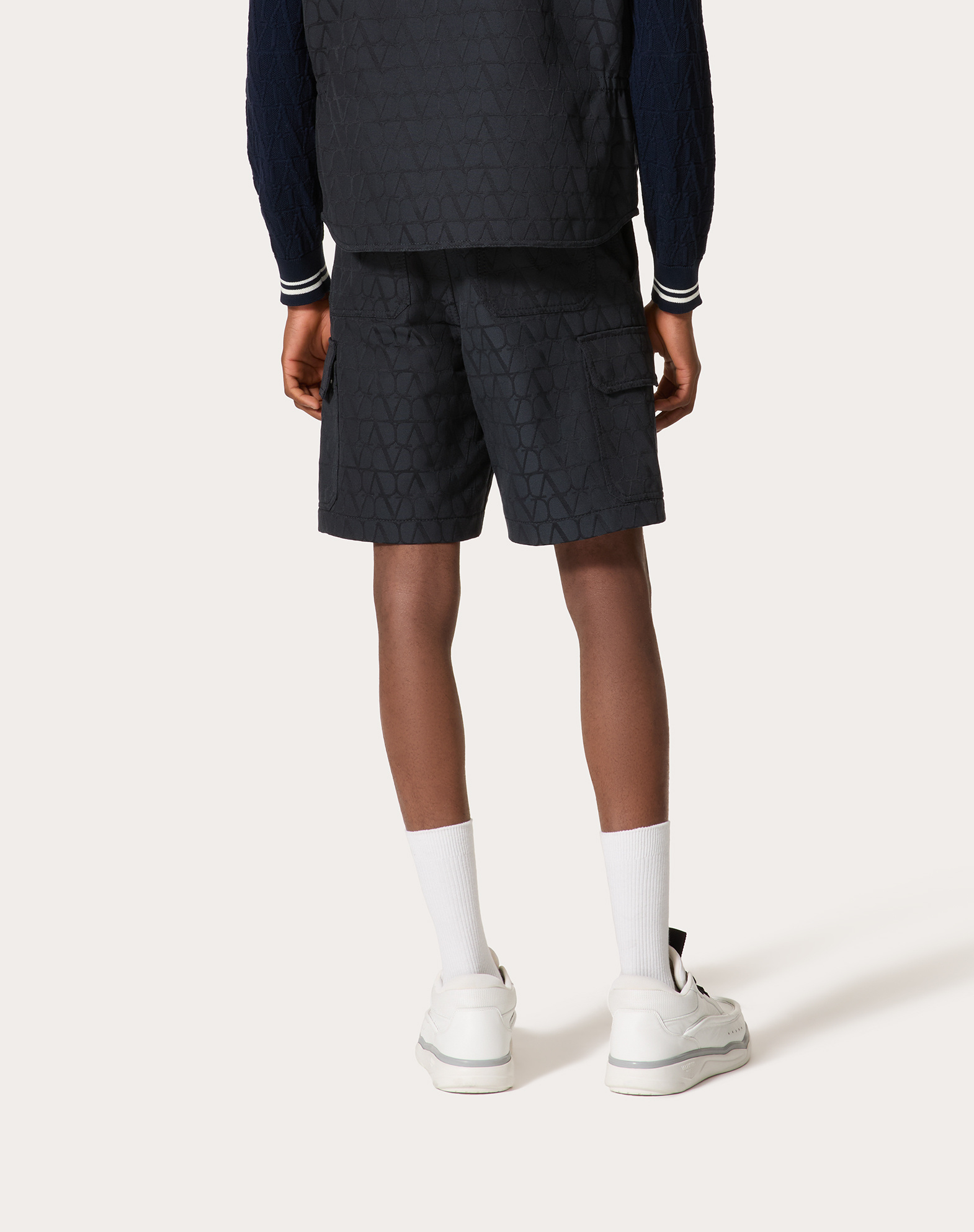 Valentino Garavani Toile Iconographe Shorts Men In Black