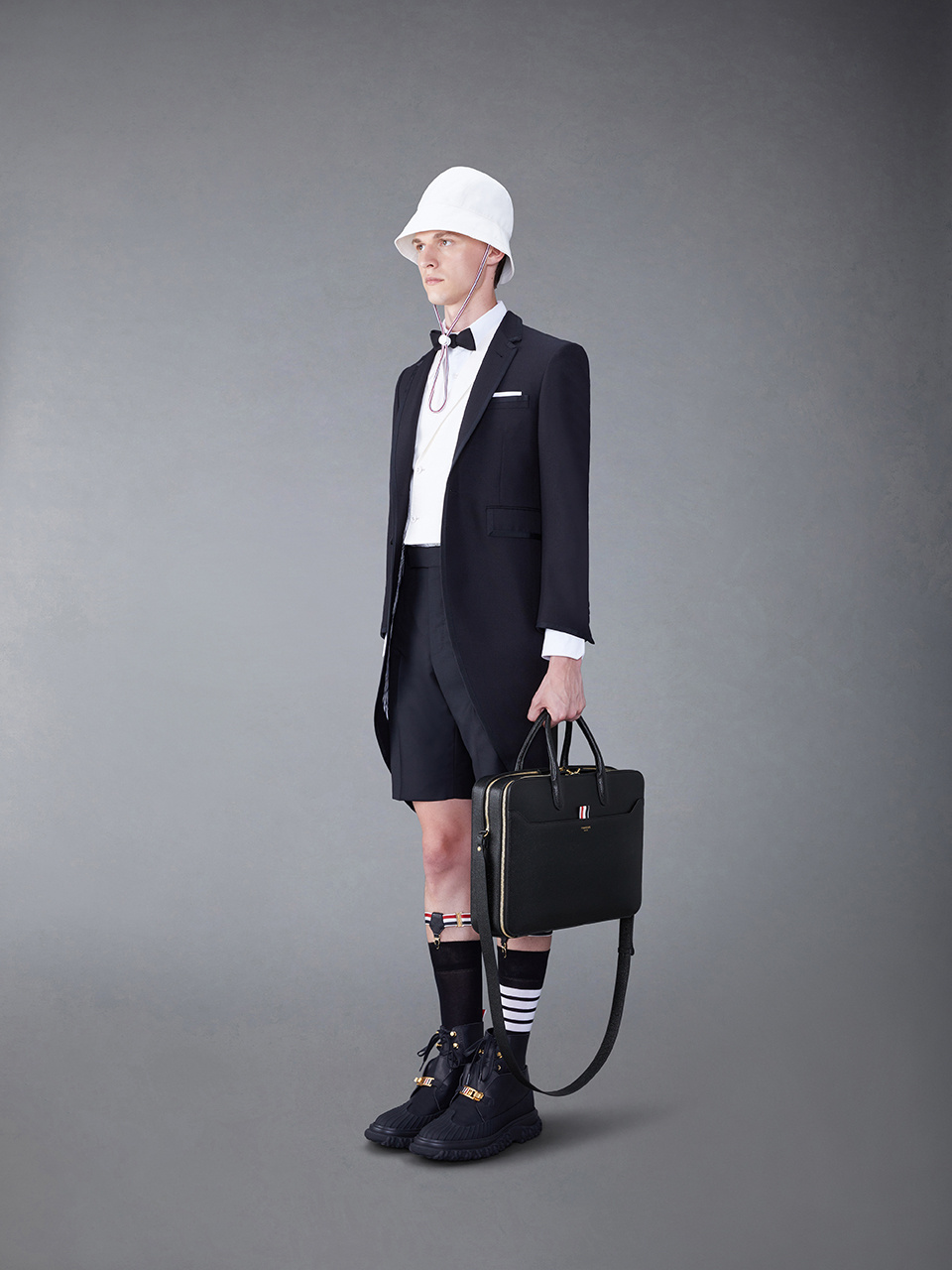Thom Browne Grosgrain-loop Tote Bag In Black