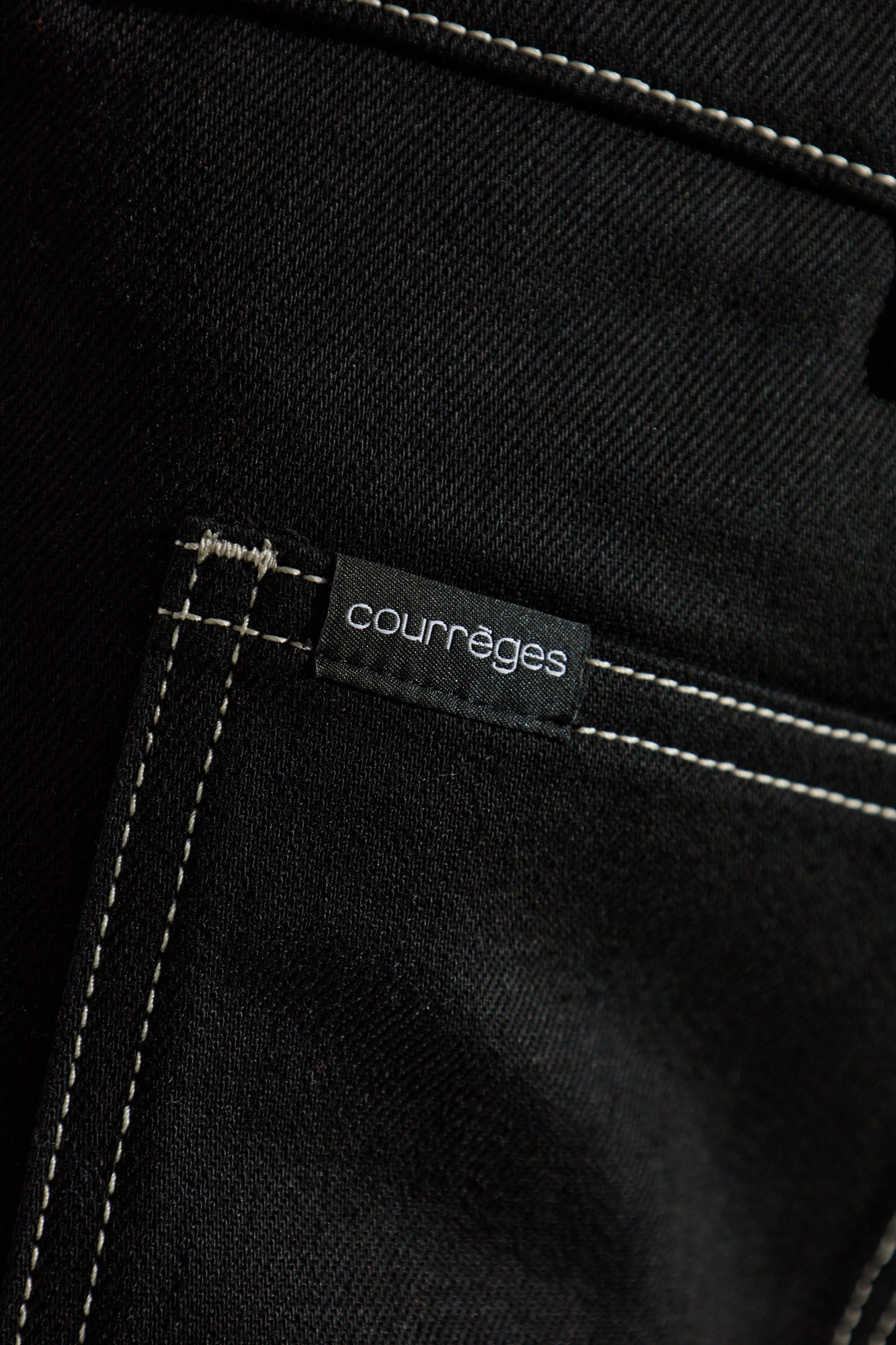 Courrèges Belt-loop Skirt In Black