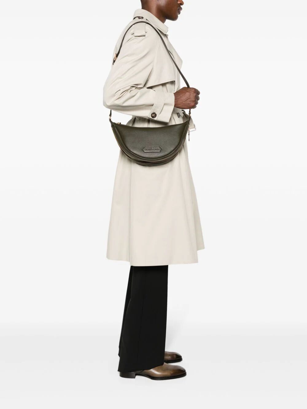 Tom Ford Black Crescent Leather Shoulder Bag In Black