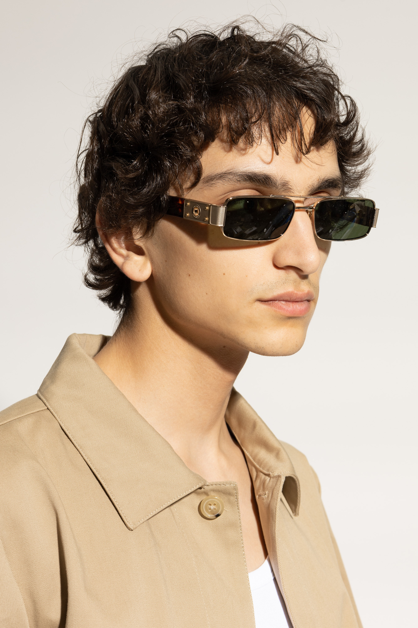 Linda Farrow Joey Rectangular Frame Sunglasses In Green