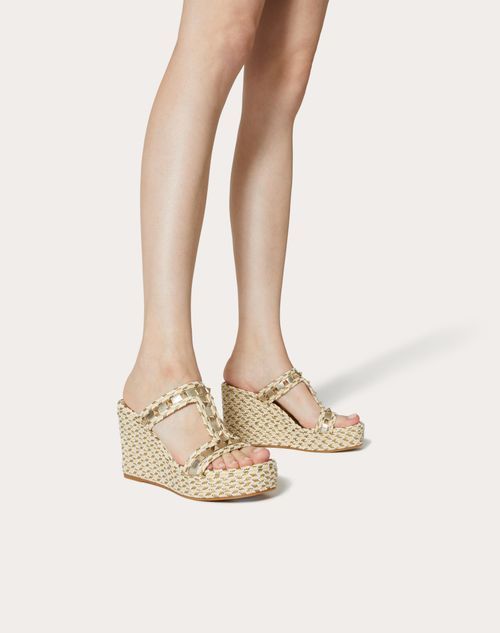 Valentino Rockstud 90mm Woven Wedge Sandals In Multi