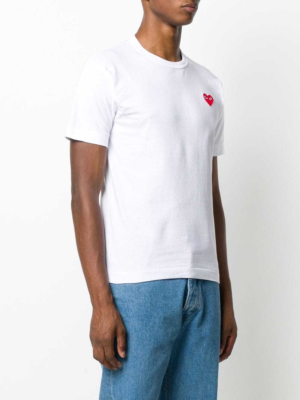 Comme Des Garçons Play Comme Des Garcons Play Men The Artist Invader Pixelated Red Heart T-shirt In White