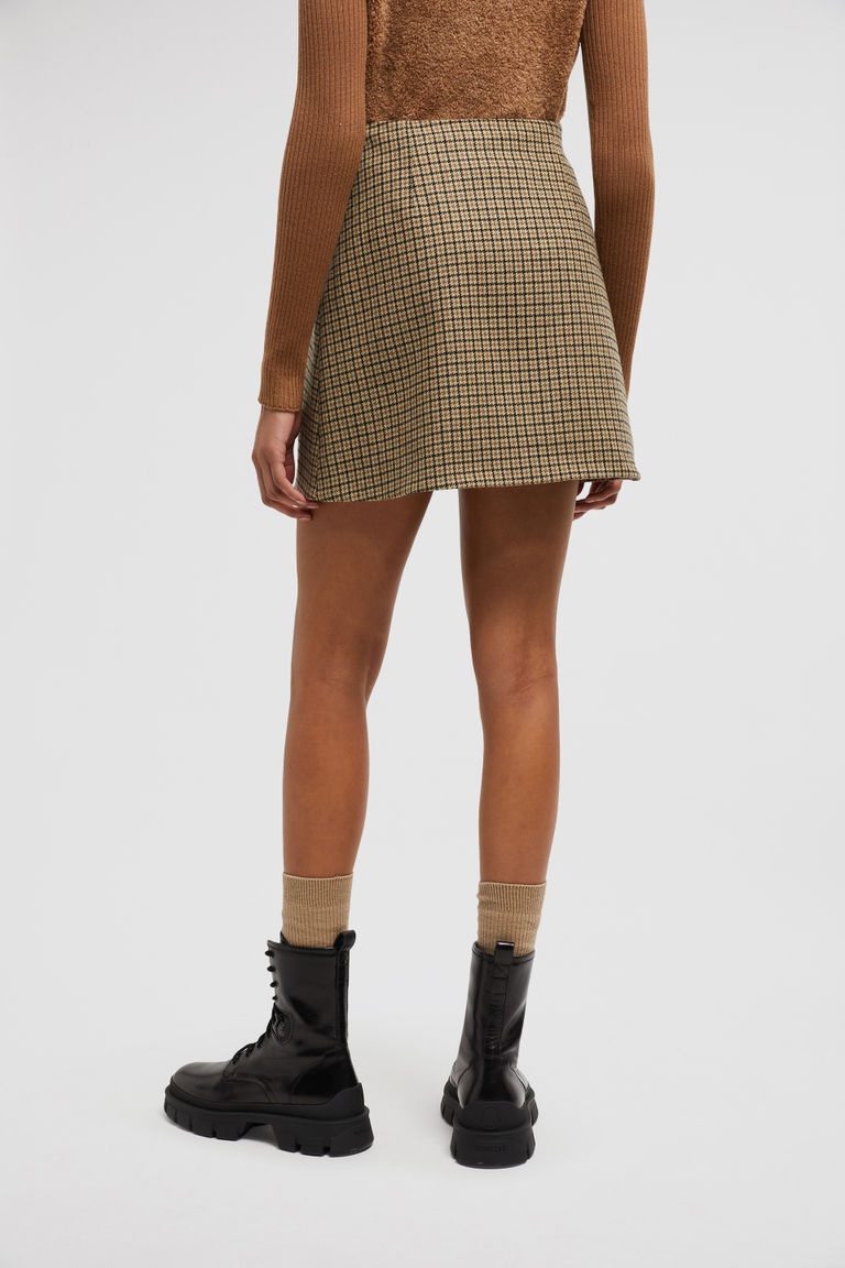 Moncler Houndstooth Plaid Mini Skirt In Multicolor