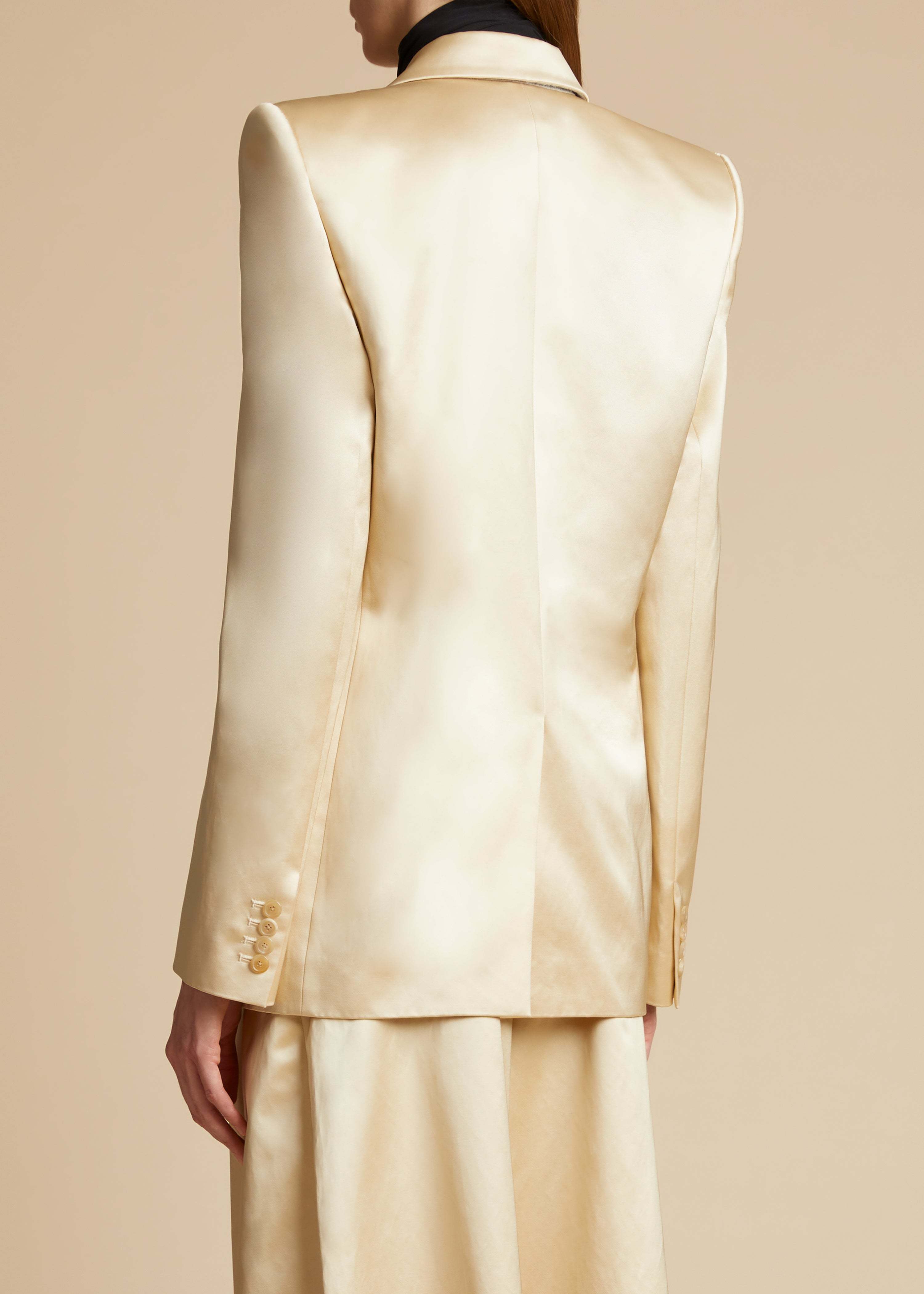 Khaite Nathan Satin Double-breasted Blazer In Nude