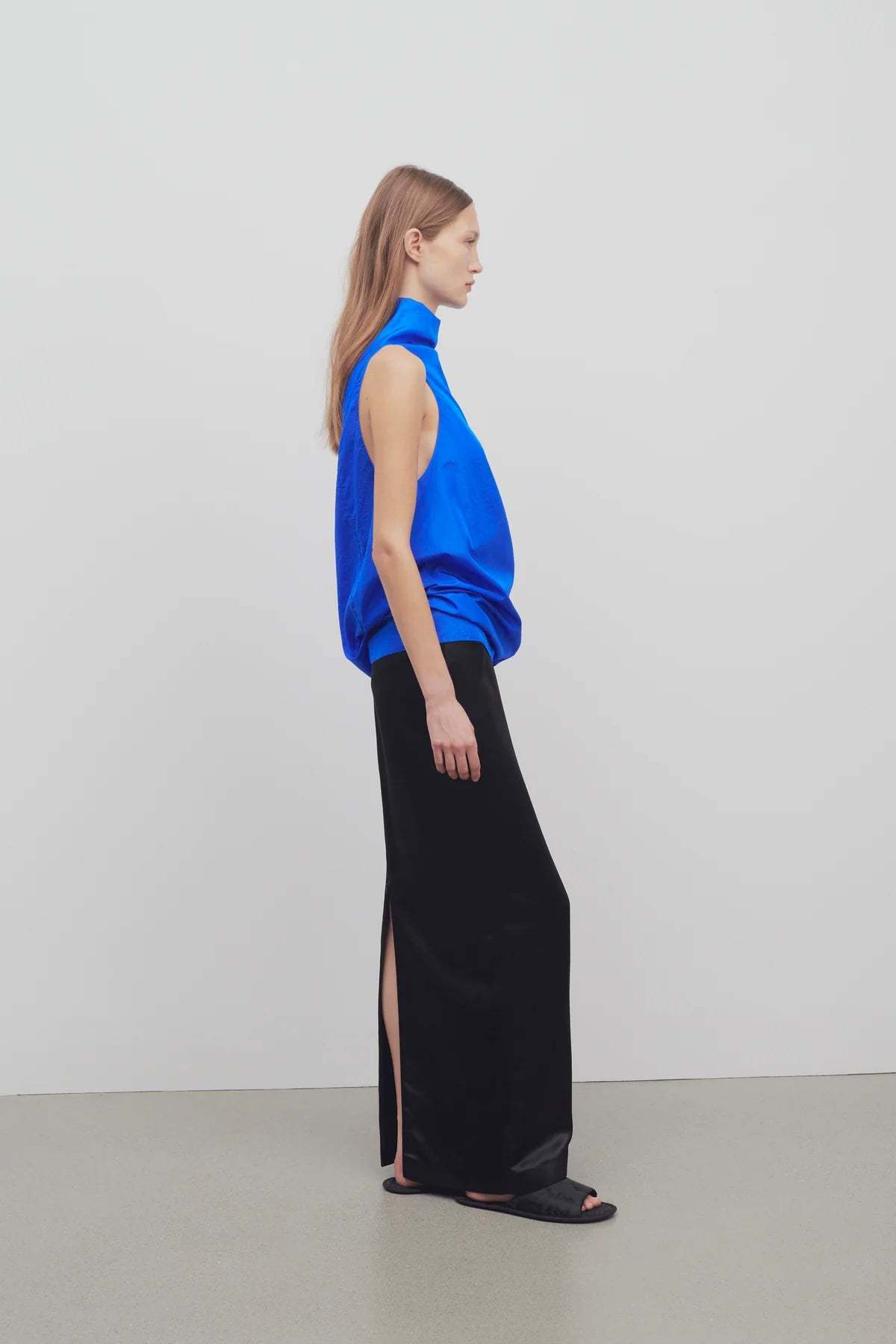 Shop The Row Bartelle Zipper Skirt In Black
