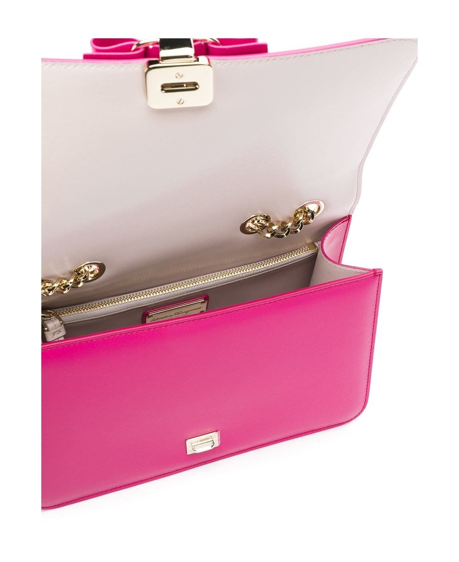 FERRAGAMO VARA SHOULDER BAG