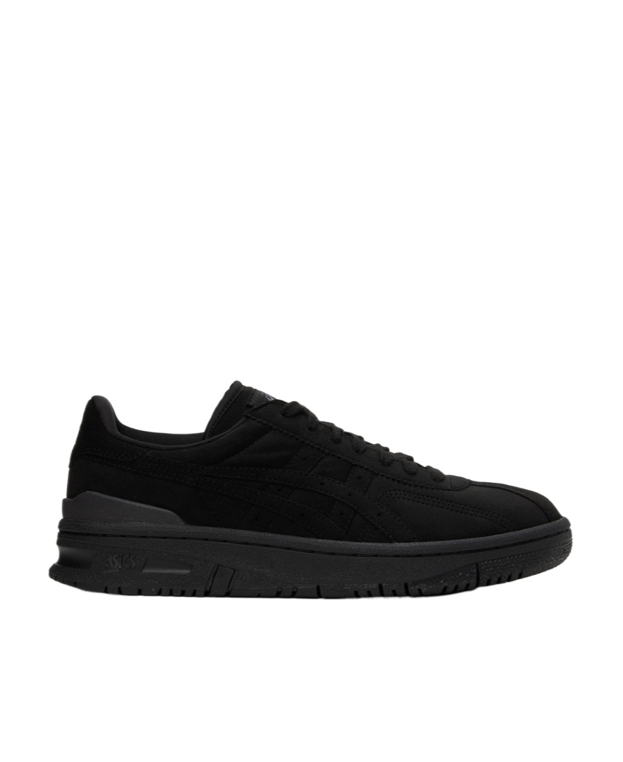 Comme Des Garçons Round Head Low-cut Skate Shoes