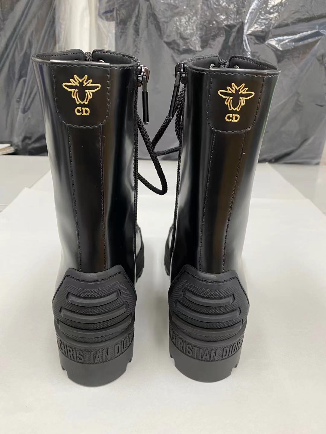 Dior Laced Boots In Black