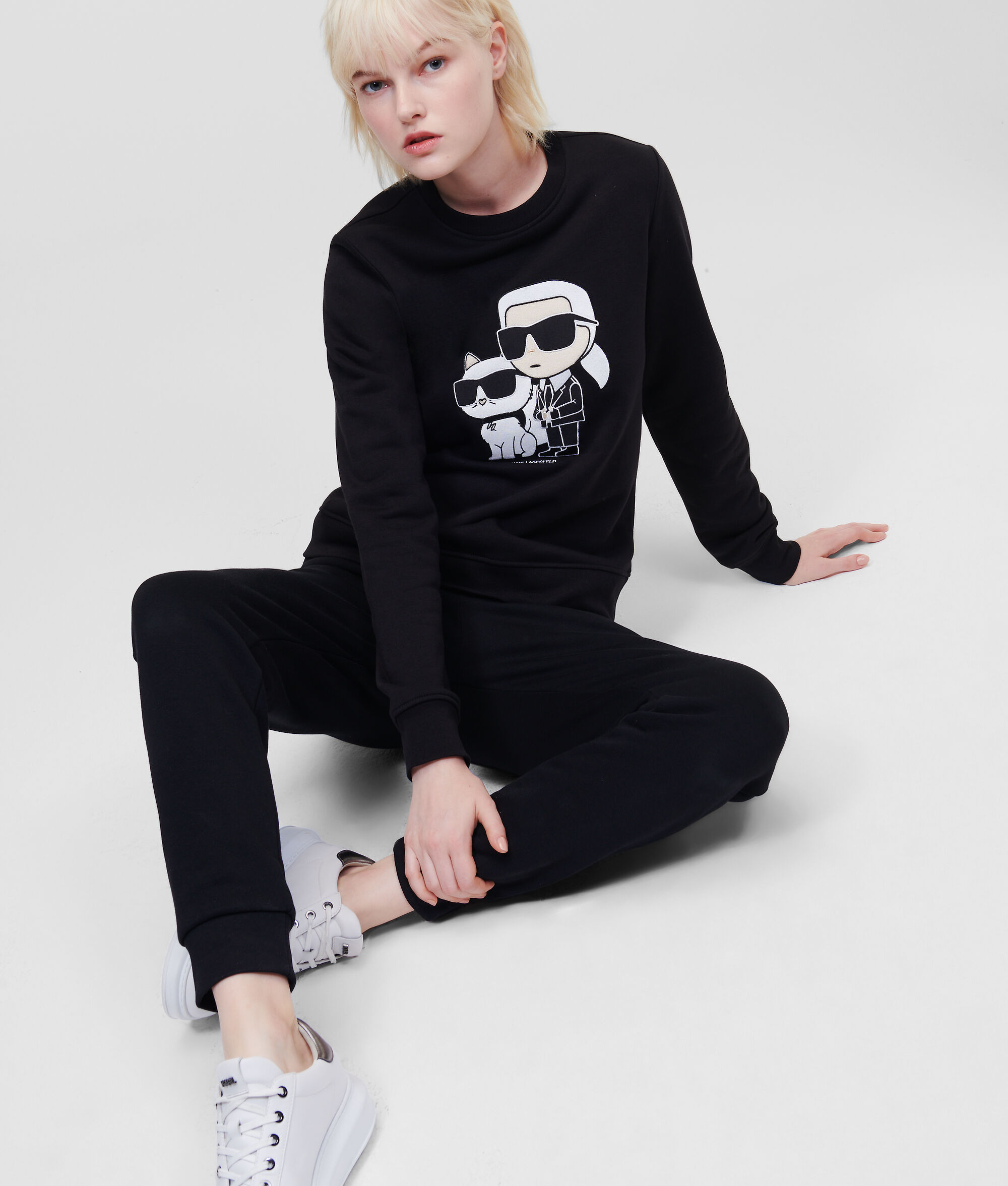 Karl Lagerfeld Ikonik 2.0 Crew Neck Sweatshirt In Black