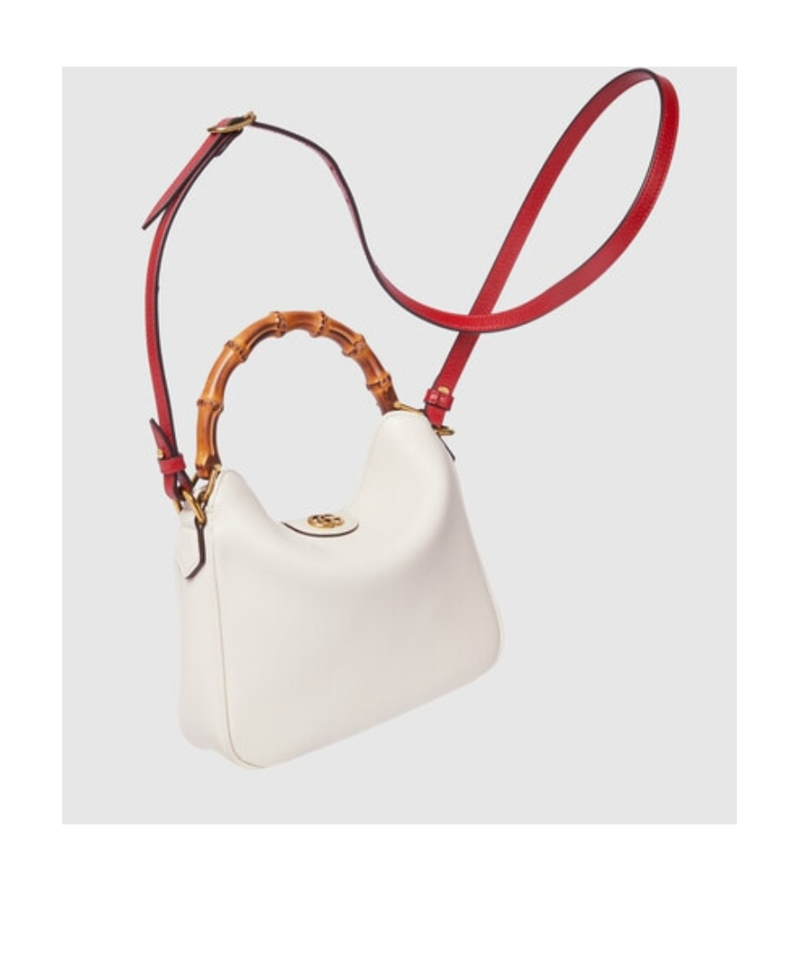 Gucci Diana Medium Shoulder Bag In White