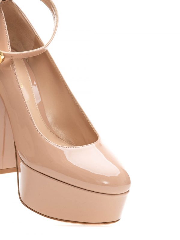 GIANVITO ROSSI LOGO HIGH HEELS 