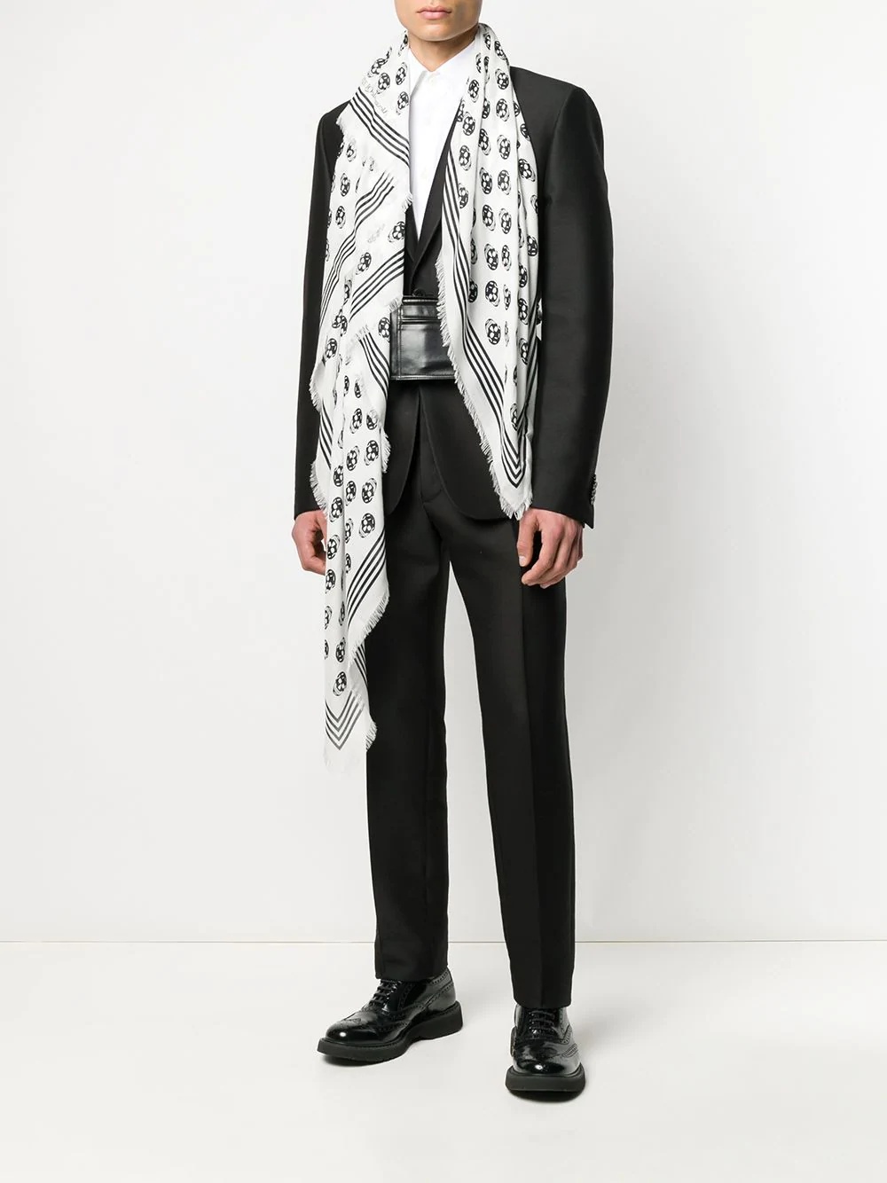 Alexander Mcqueen Skull-print Scarf In White