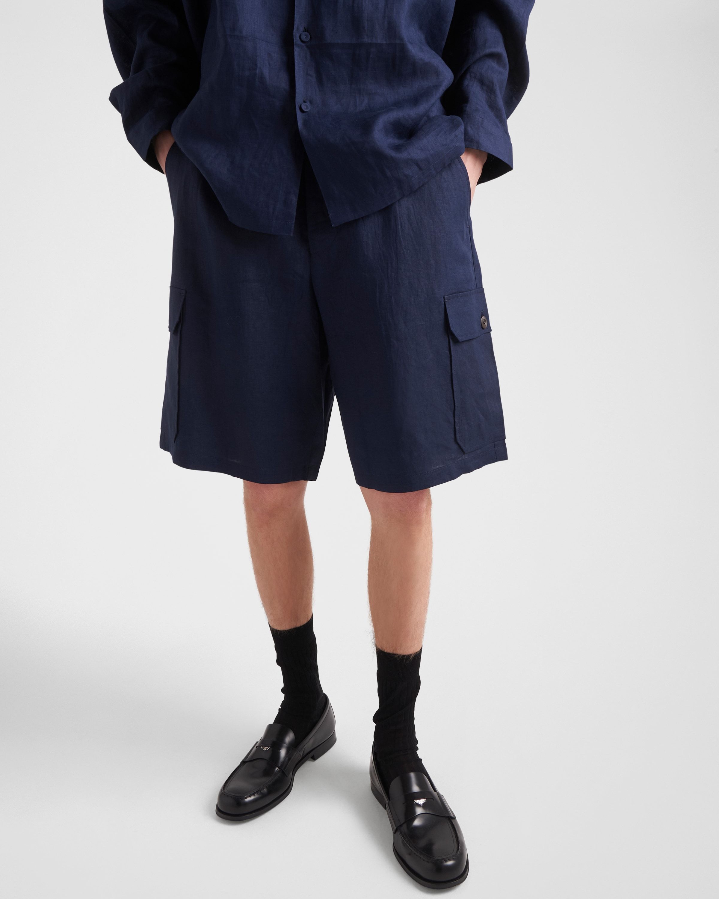 Prada Cargo Pocket Shorts With Side And Back Pockets In Blue