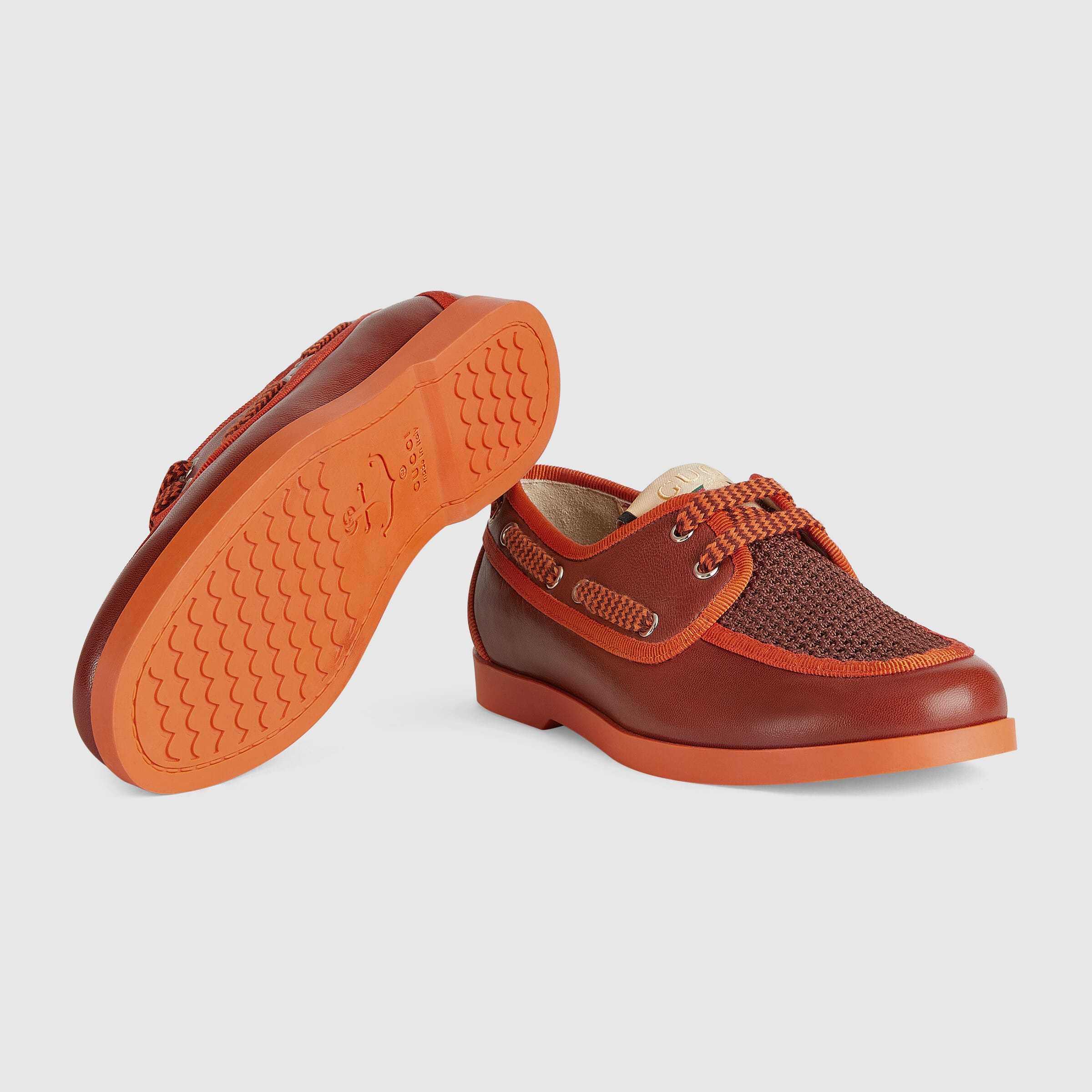 Gucci Lace-up Boat Shoes In Red