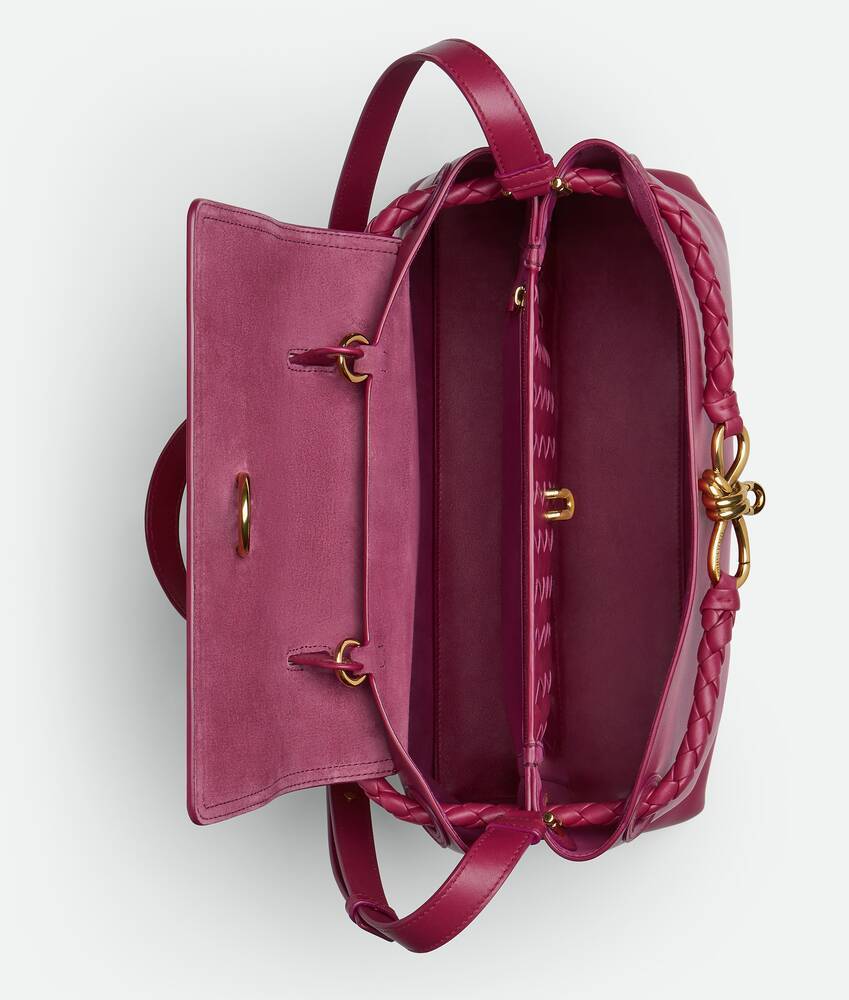 Bottega Veneta Andiamo Medium Leather Top-handle Bag In Red
