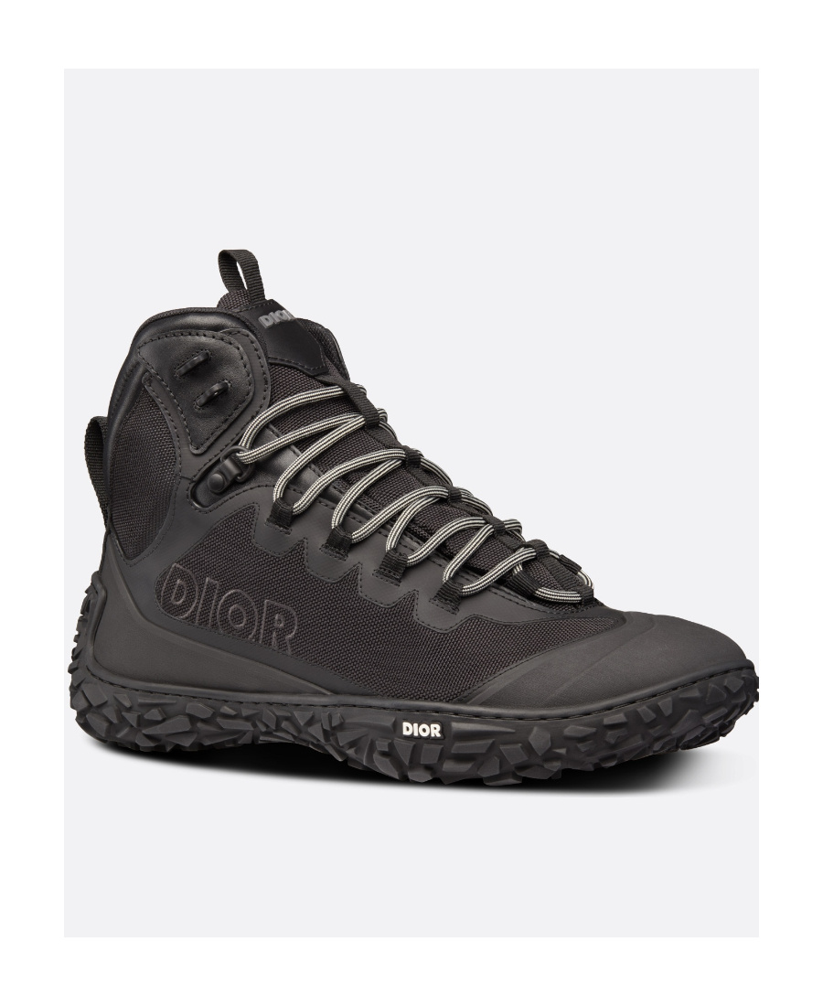 Dior Mountaineering Boots In Black