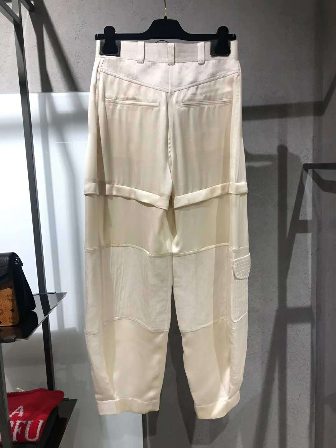 Lanvin Pants In Beige Silk In White