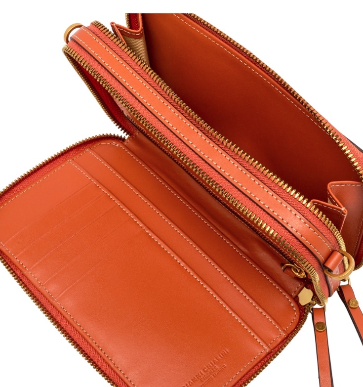 Gianni Chiarini Zippered Shoulder Bag In Brown