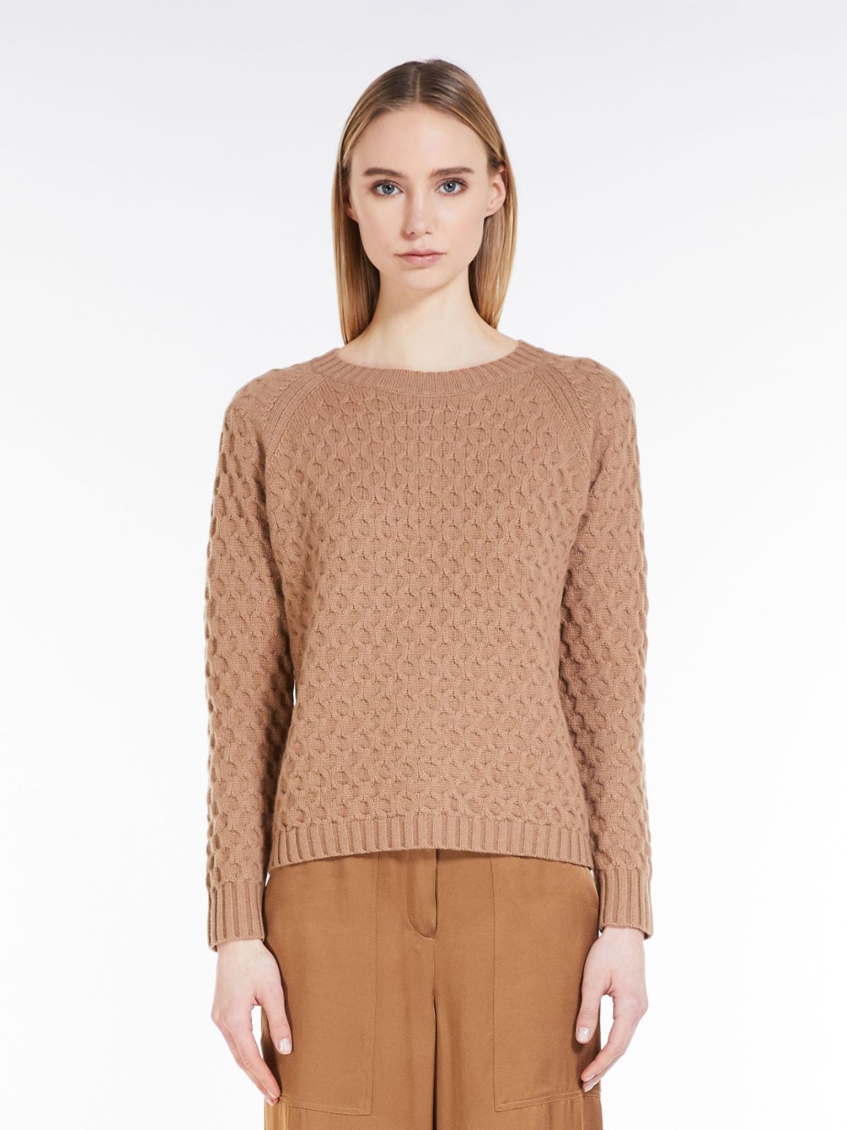 Max Mara Long-sleeved Round Neck Sweater In Nude