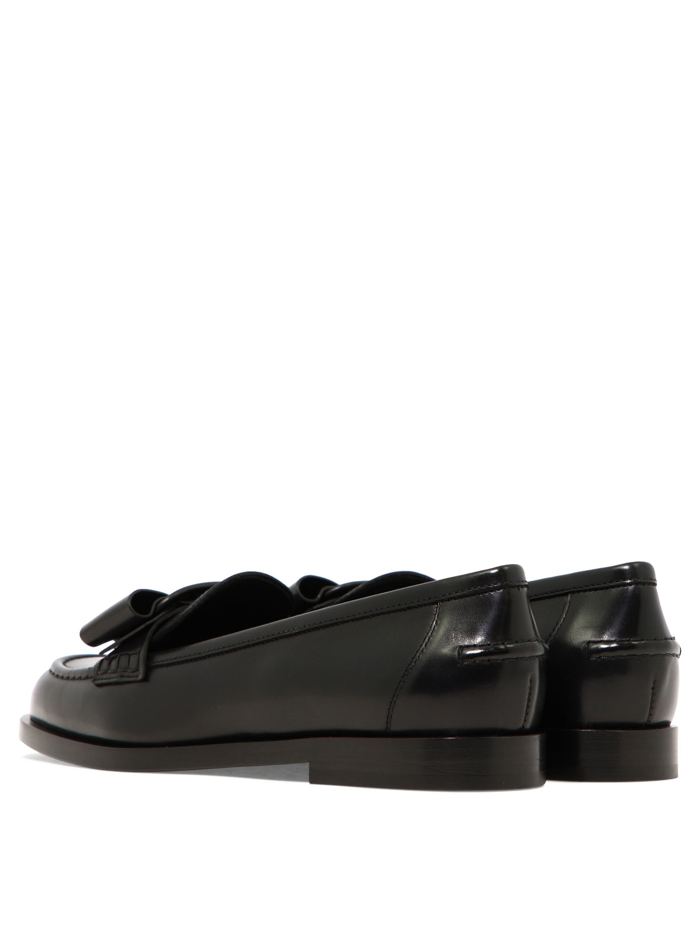 Ferragamo Vivaldo Leather Ballerina Shoes In Black
