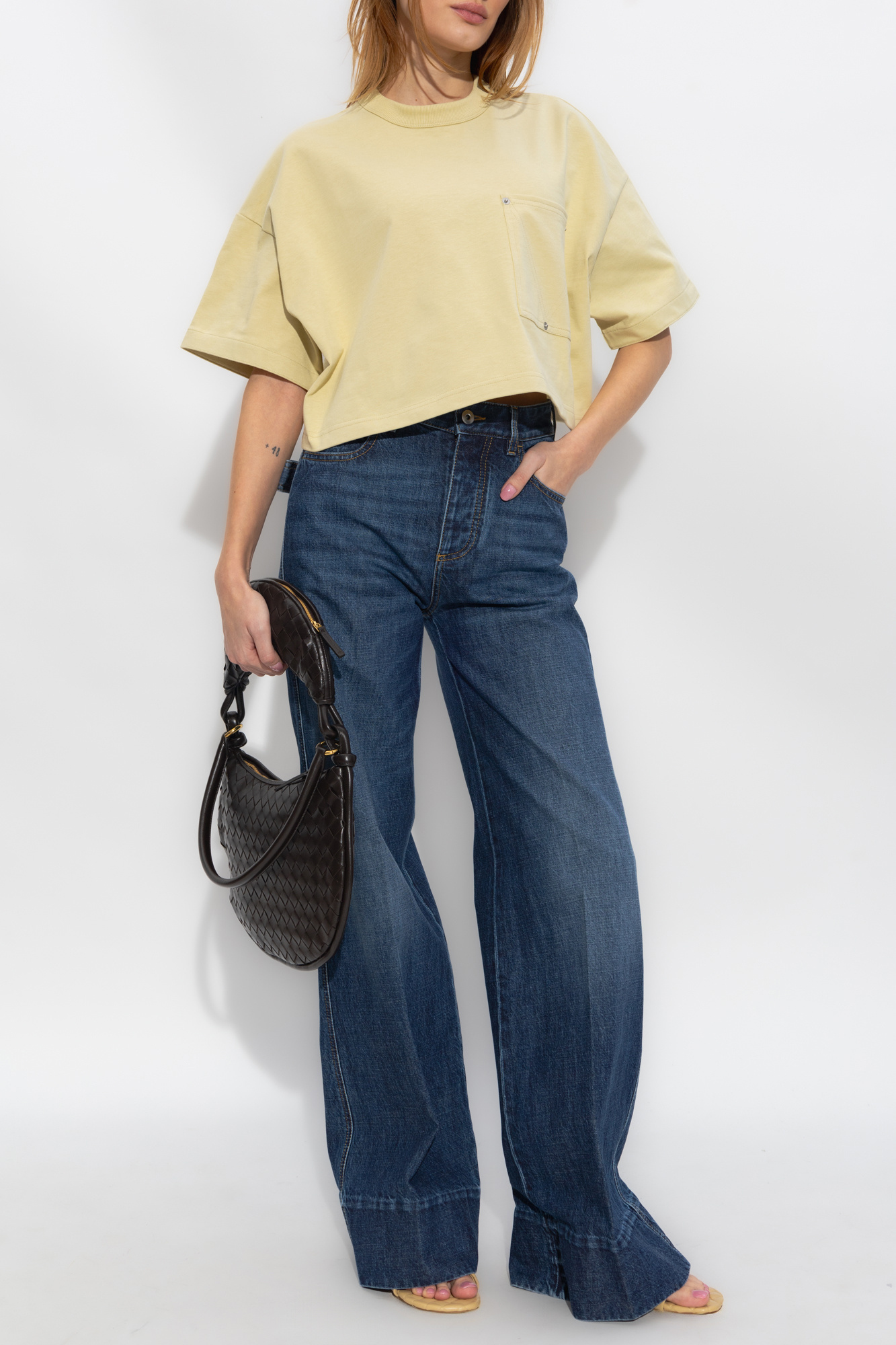 Bottega Veneta Decorative-stitching Cropped T-shirt In Nude