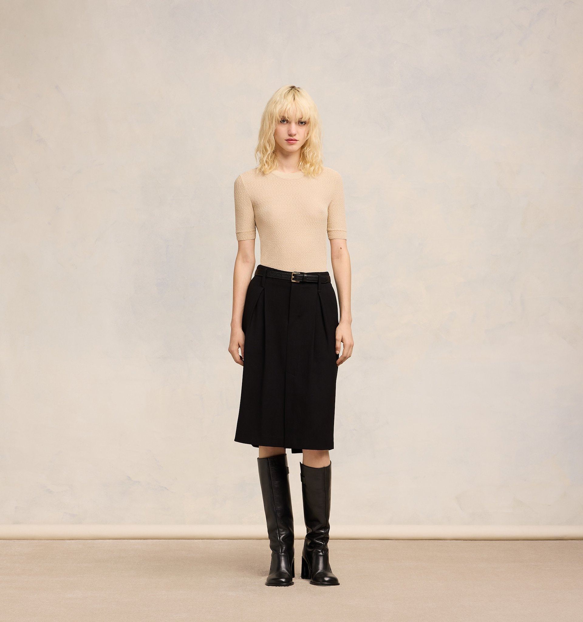 Ami Alexandre Mattiussi Short-sleeve Knitted Top In Nude