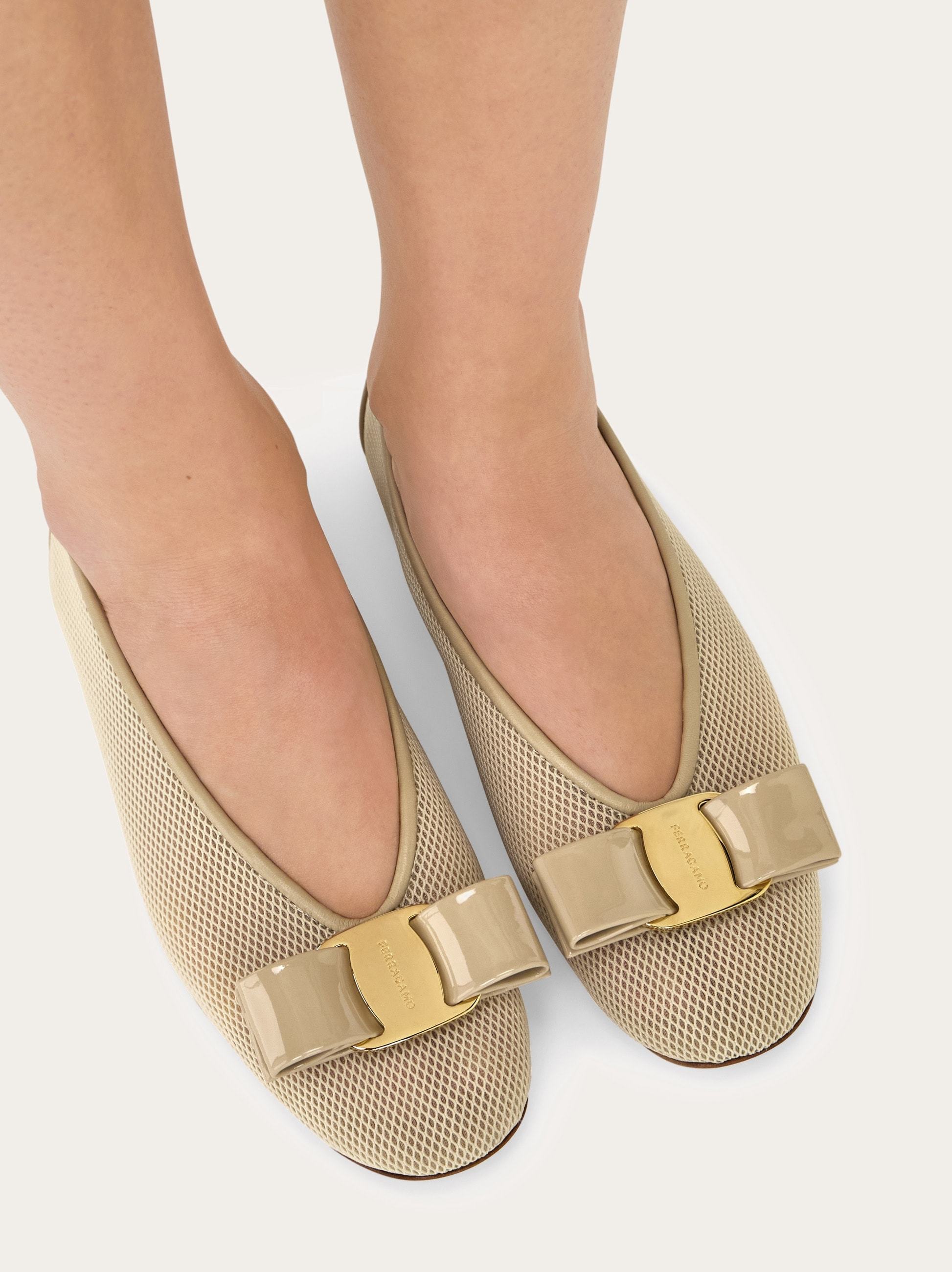 Ferragamo Vara Mesh Ballet Flats In Stone