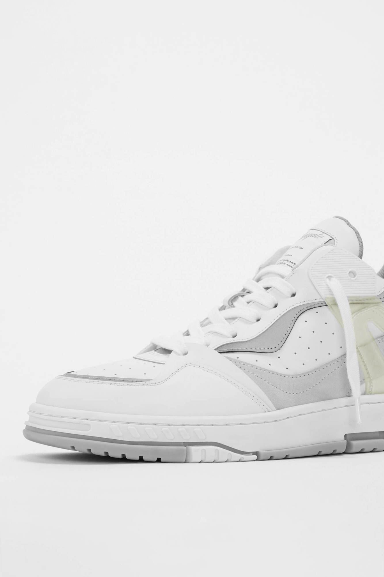 Axel Arigato Round-headed Low-top Casual Shoes In White