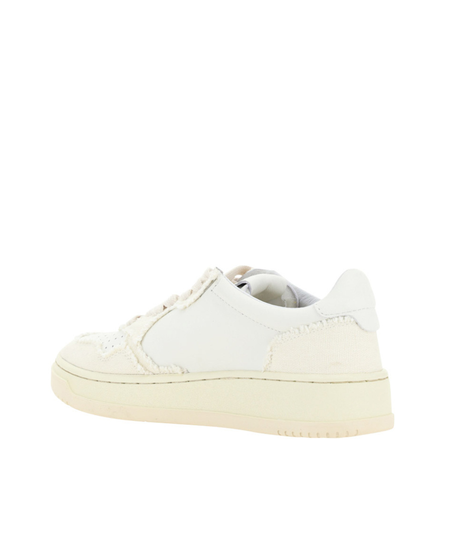 Autry Sneakers Medalist Low In Pelle Bianco Argento In White
