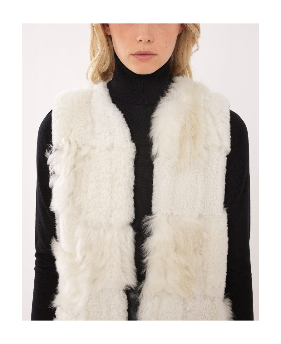 Chloé Shearling Patchwork Sleeveless Gilet In White