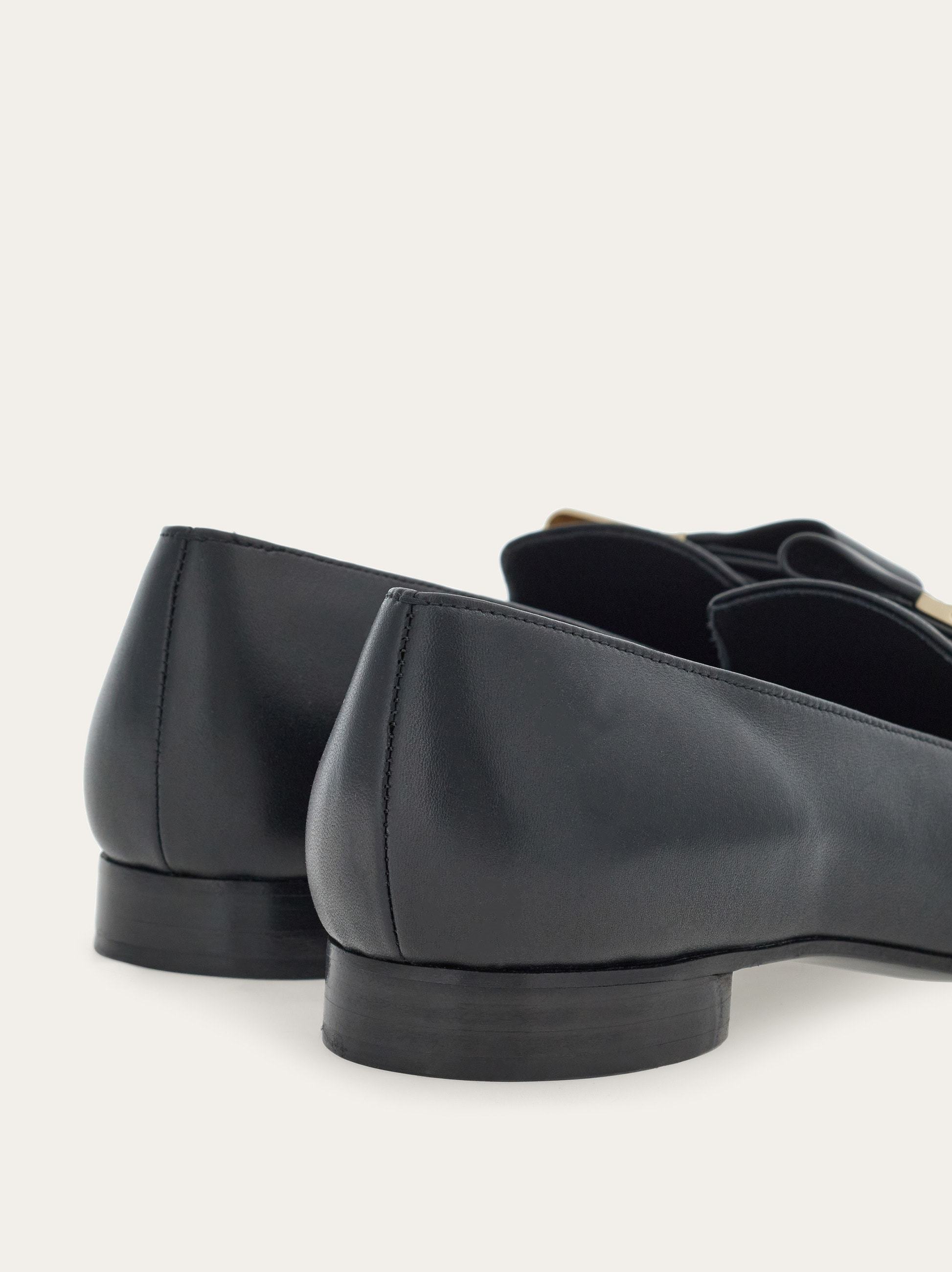 Ferragamo Salvatore  Double-bow Slip-on Loafers In Black