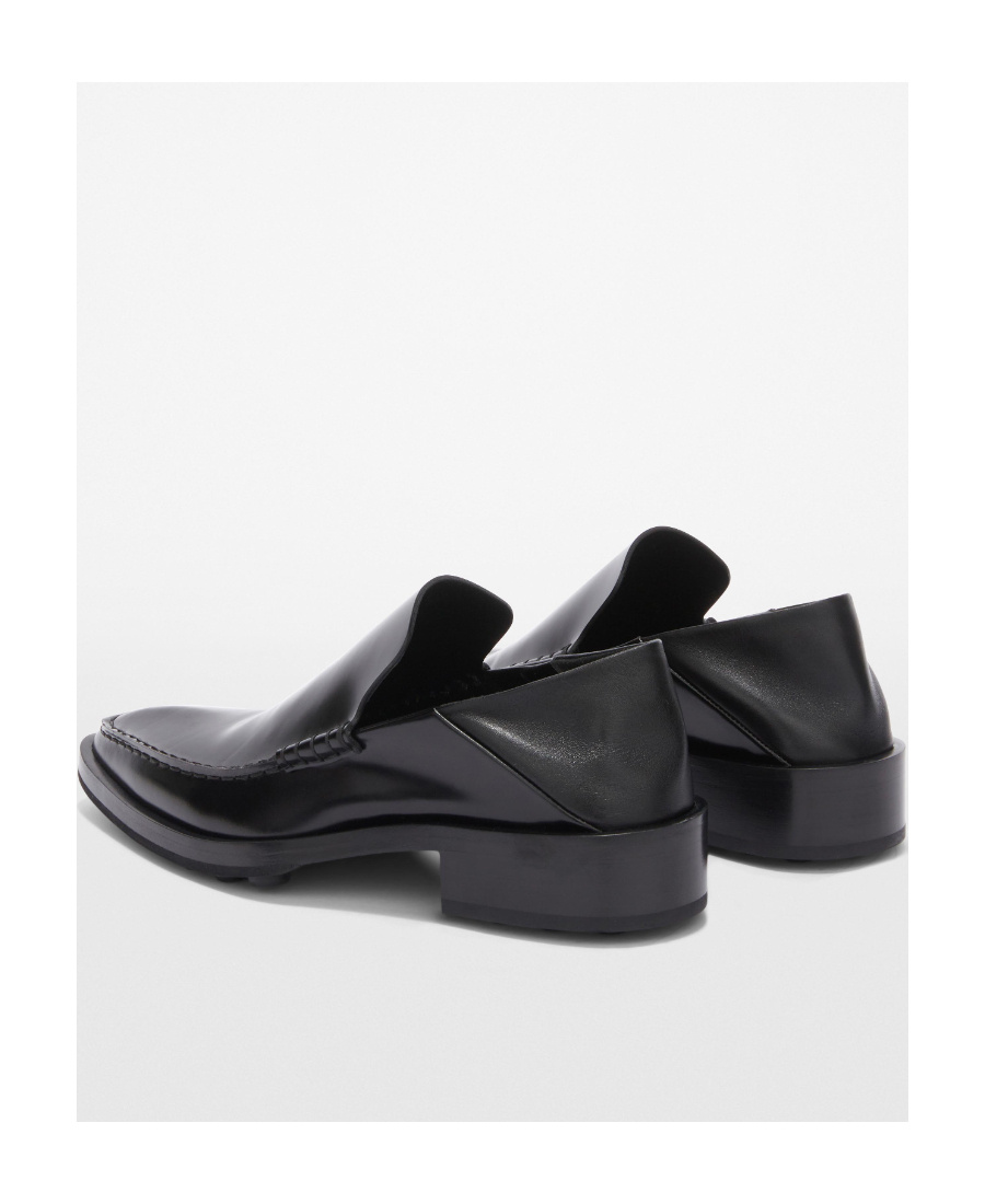 Jil Sander Pointed-toe Leather Loafers In Black