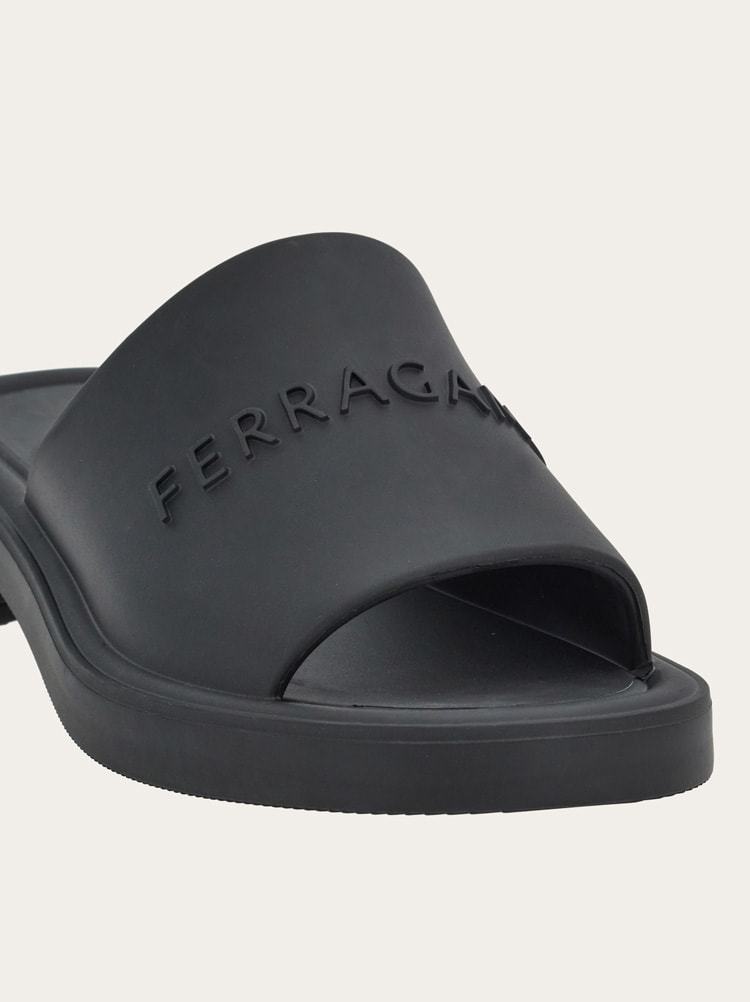 Ferragamo Crossover-strap Leather Slides In Black
