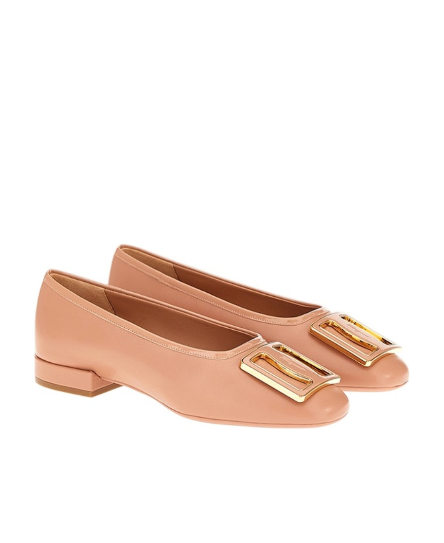 Ferragamo Thick Buckle Ballet Flats In Nude